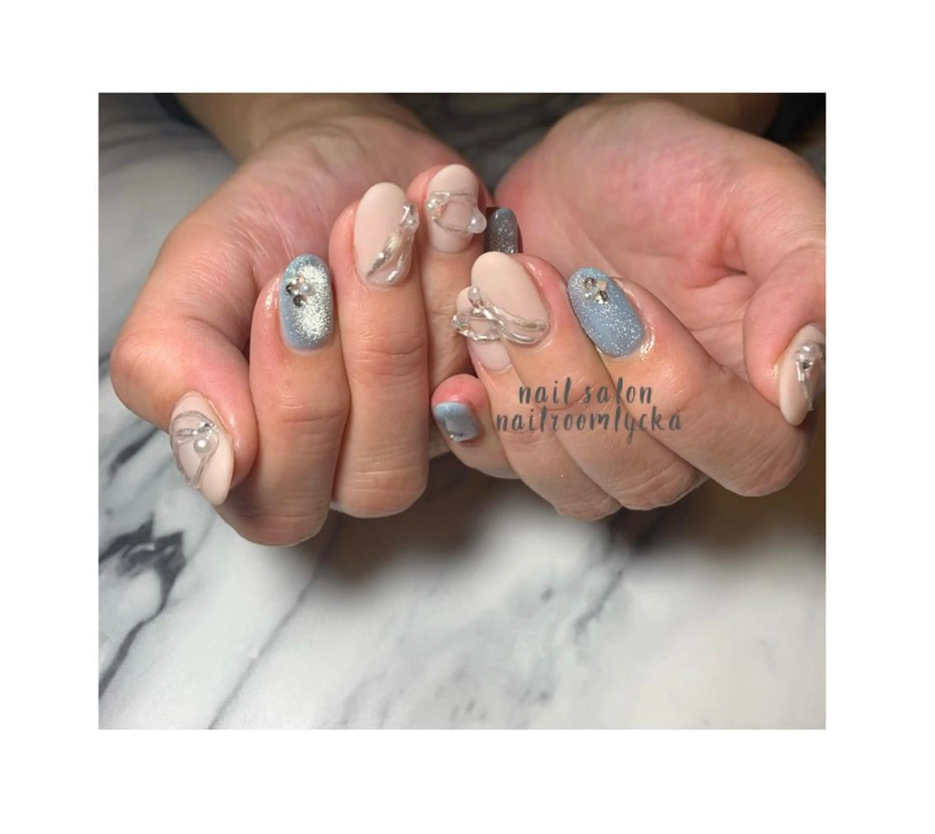 ネイル ﾈｲﾙﾙｰﾑﾘｯｶ 𝐦𝐚𝐲𝐮のネイルデザイン