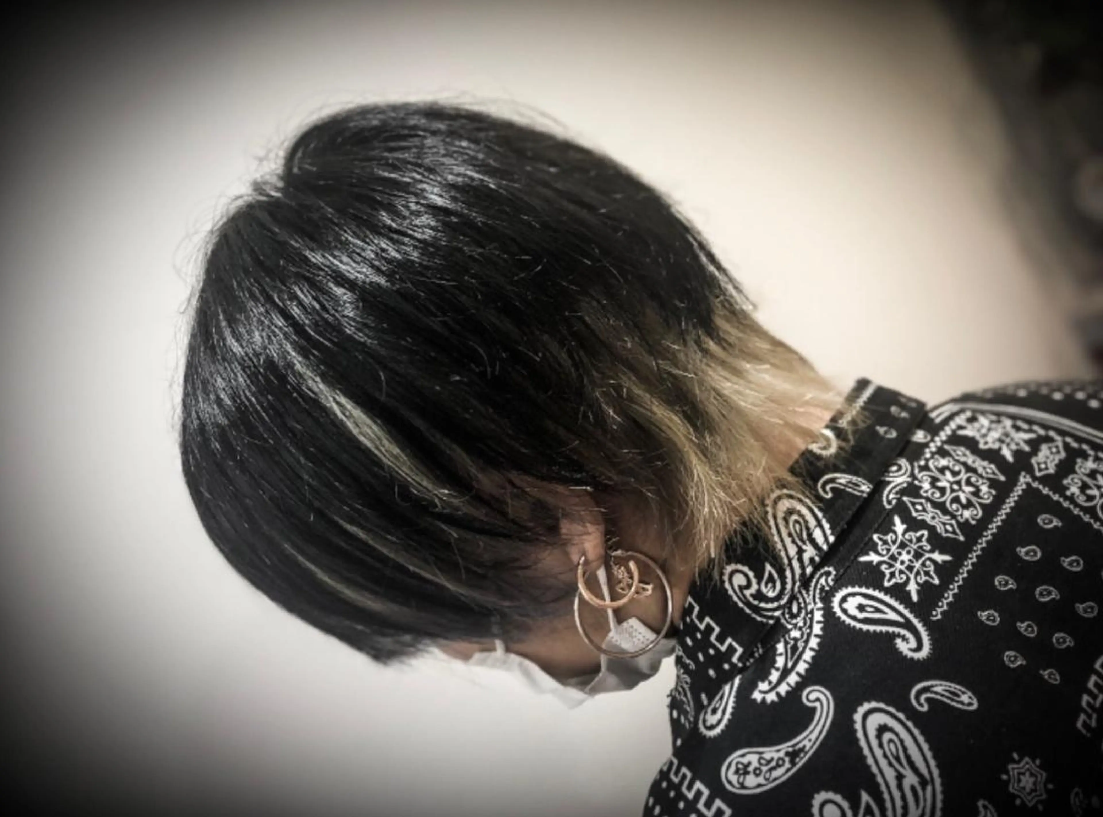 カラー ブロンド インナーカラー シルバー GO TODAY シェアサロン  名古屋店所属・守屋 智紀のヘアスタイル