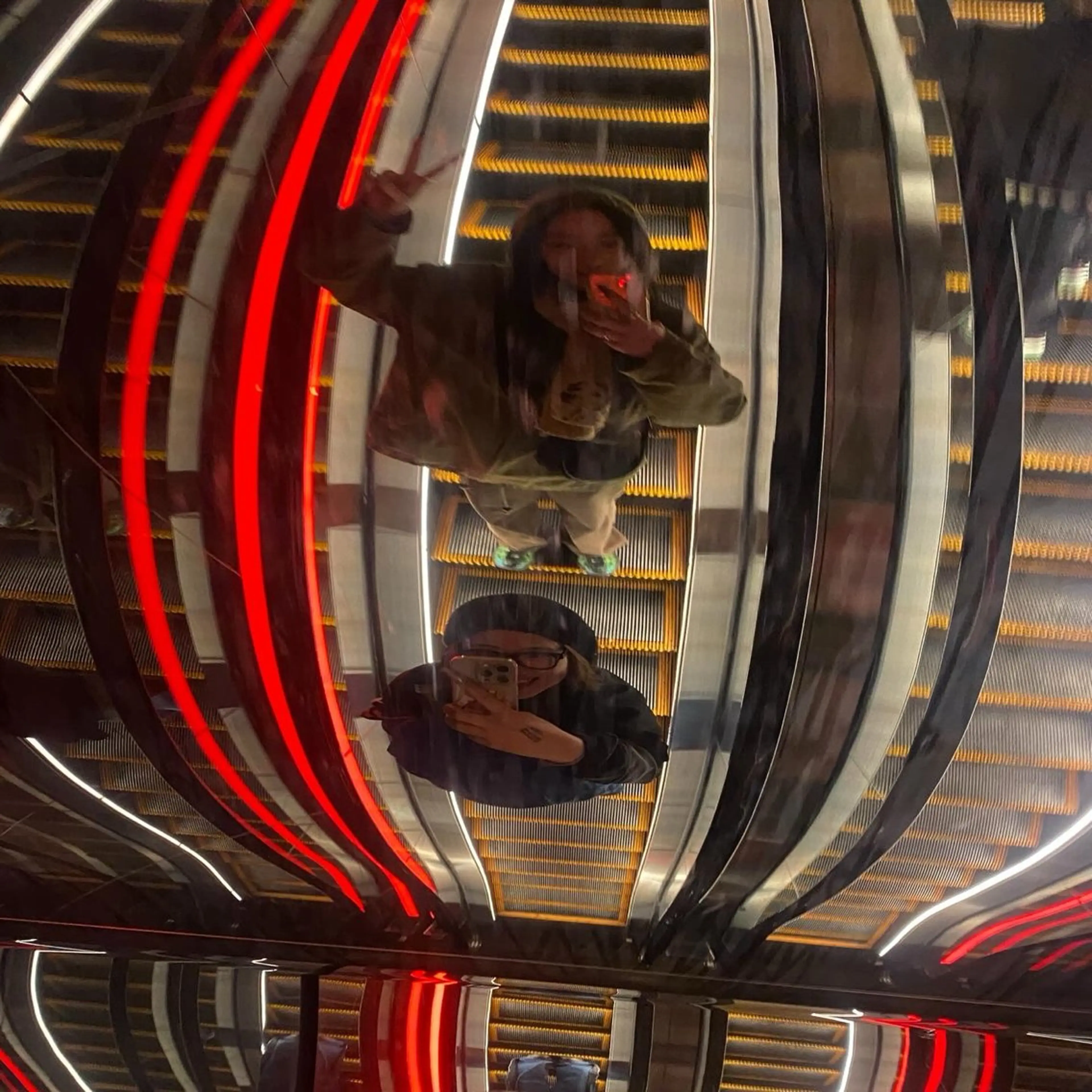 nano/きもかわ nail🐬🫧のネイルデザイン