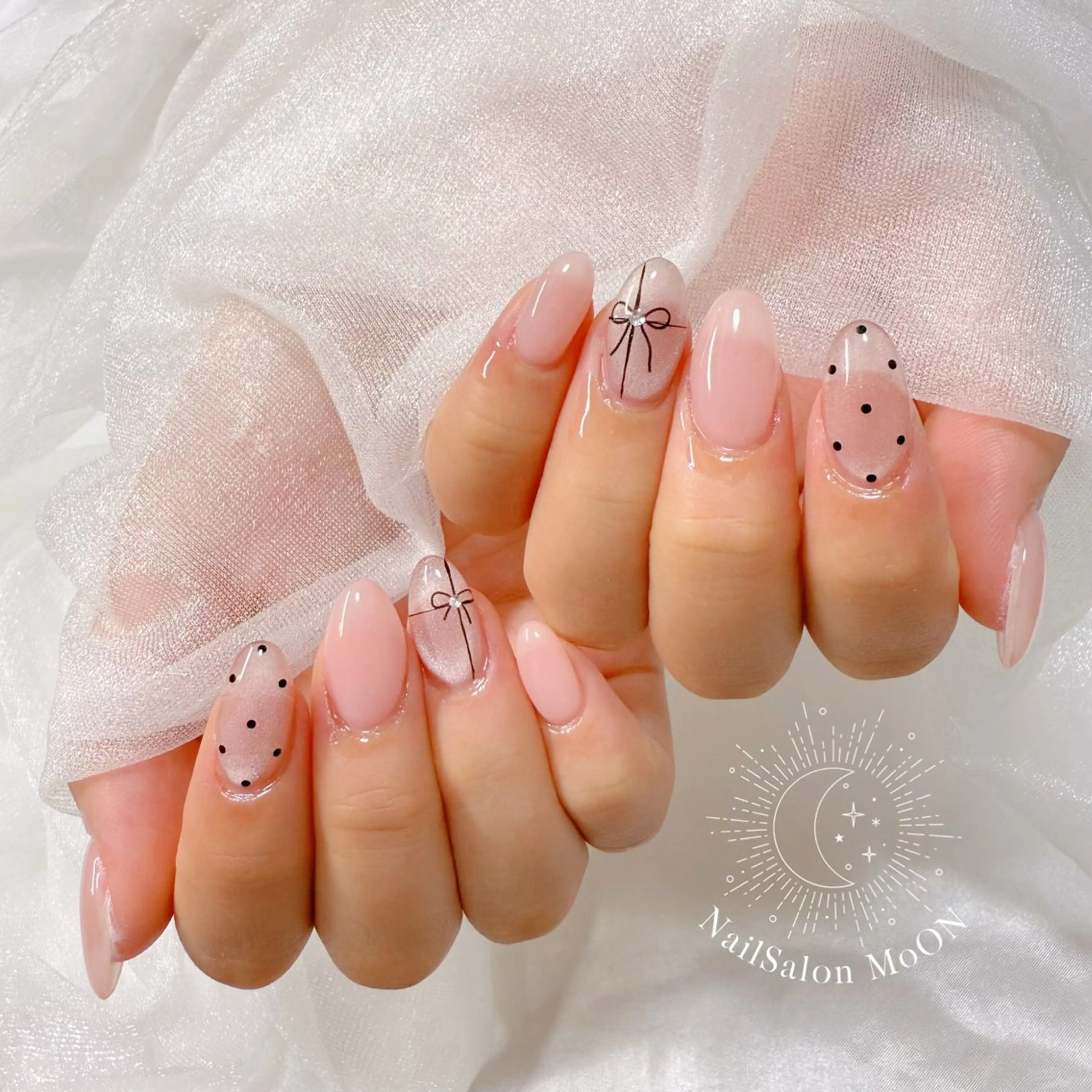 ネイル MoON...❤︎ MeGuのネイルデザイン