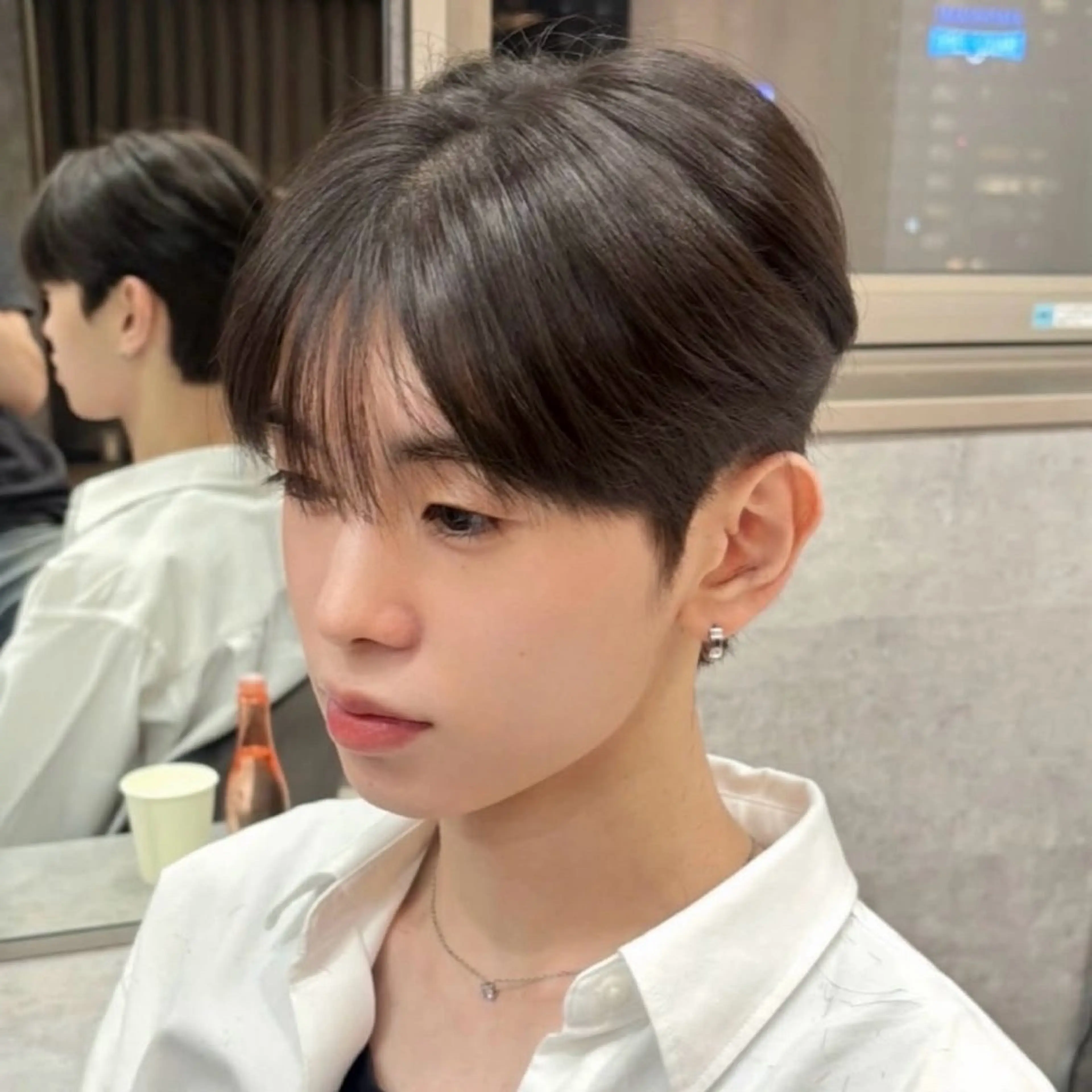 メンズ センターパート ダウンパーマ カルマパーマ マッシュ メンズパーマ 新宿/韓国メンズ RIKUパーマのヘアスタイル