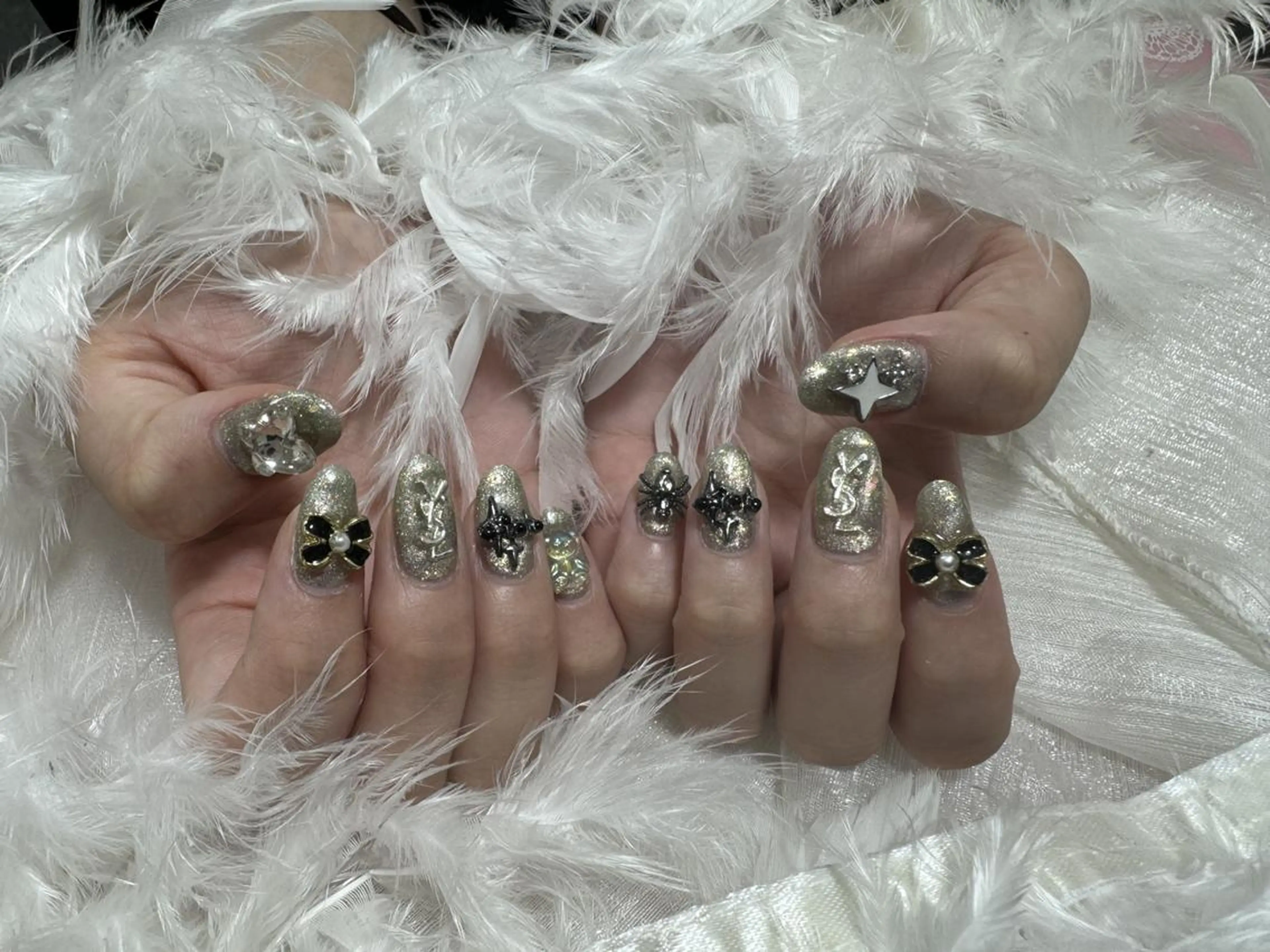 ネイル DEMAIN- 🌹のネイルデザイン