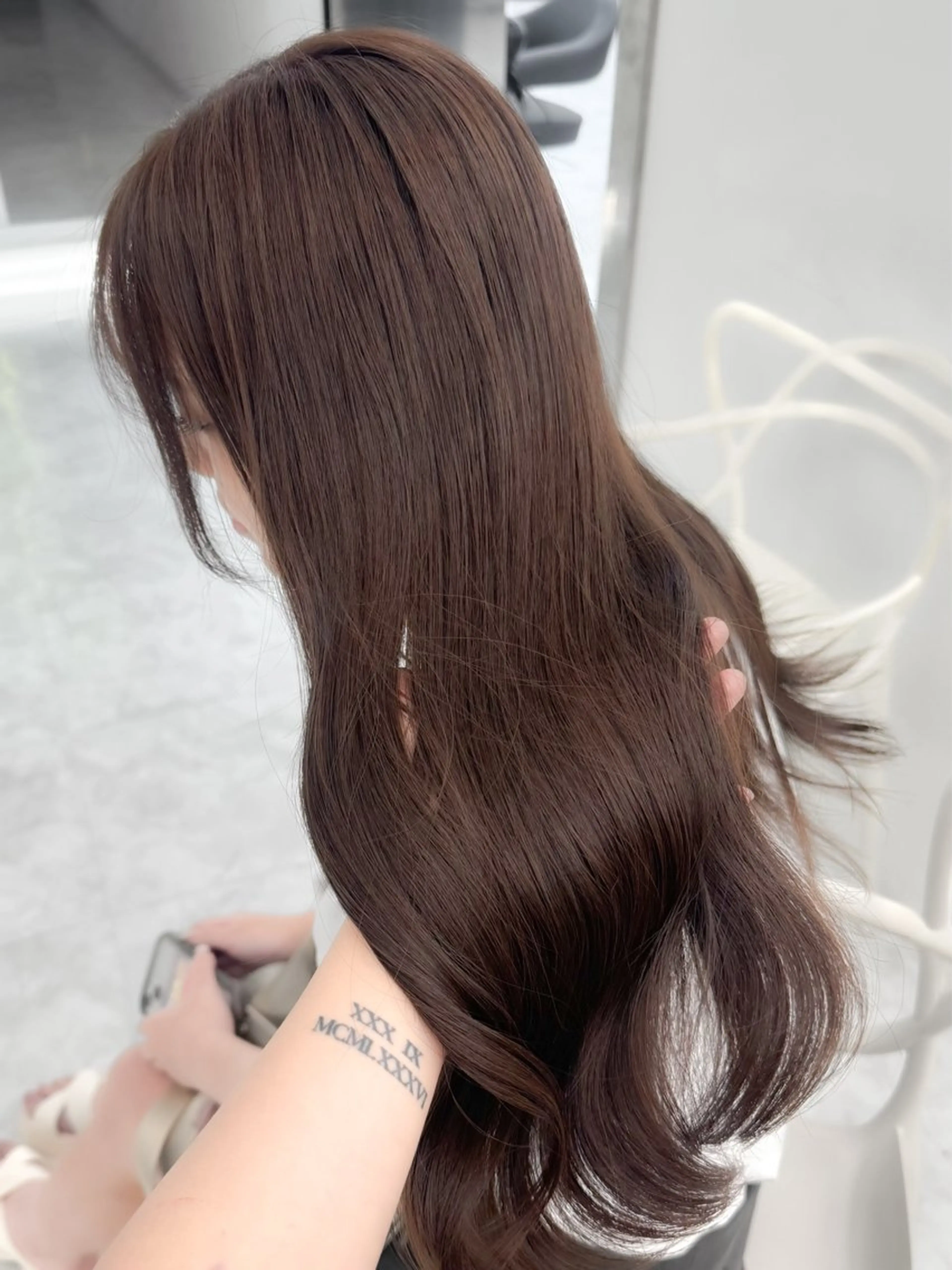 ロング カラー ヘアアレンジ カット ヘアカラー トリートメント ヘッドスパ ヘアセット 韓国ボブ🤍 縮毛矯正/ひかりのヘアスタイル