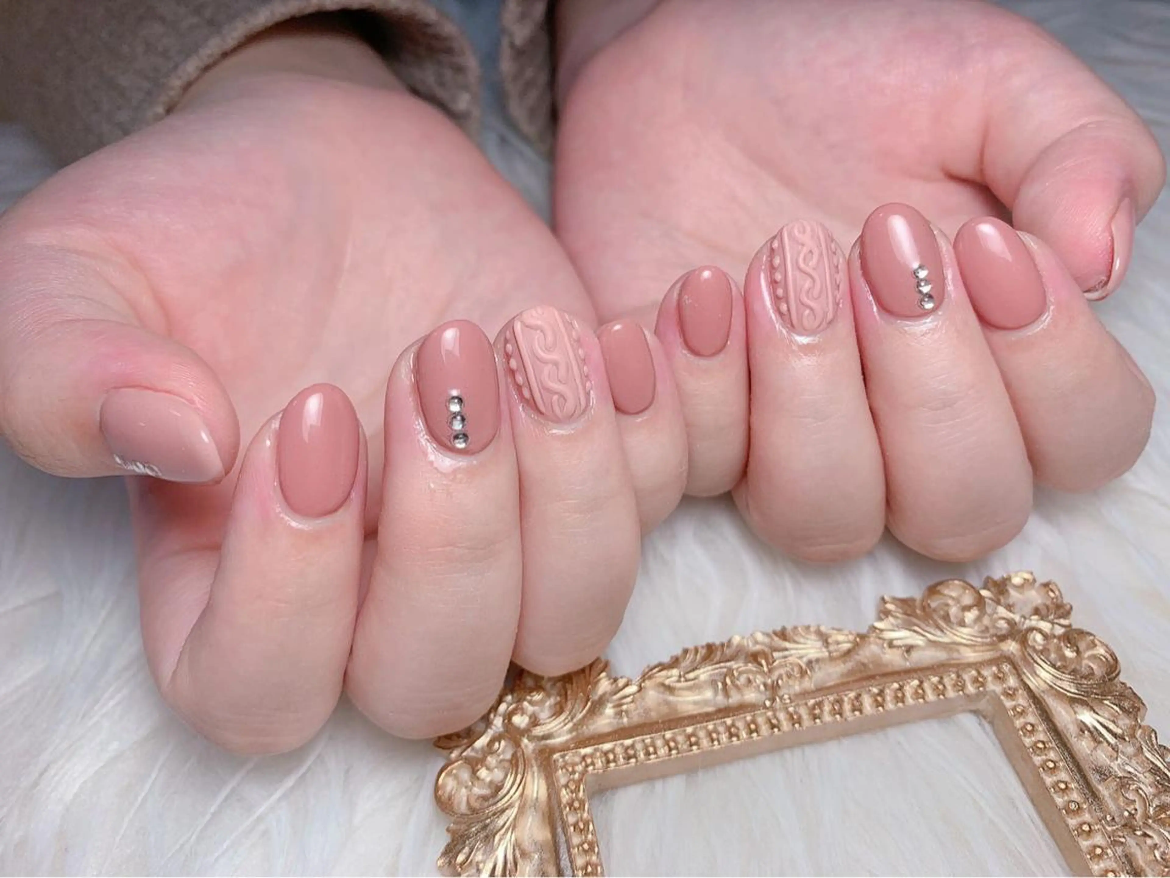 ネイル MiKi Nai池袋 長さだし得意のネイルデザイン