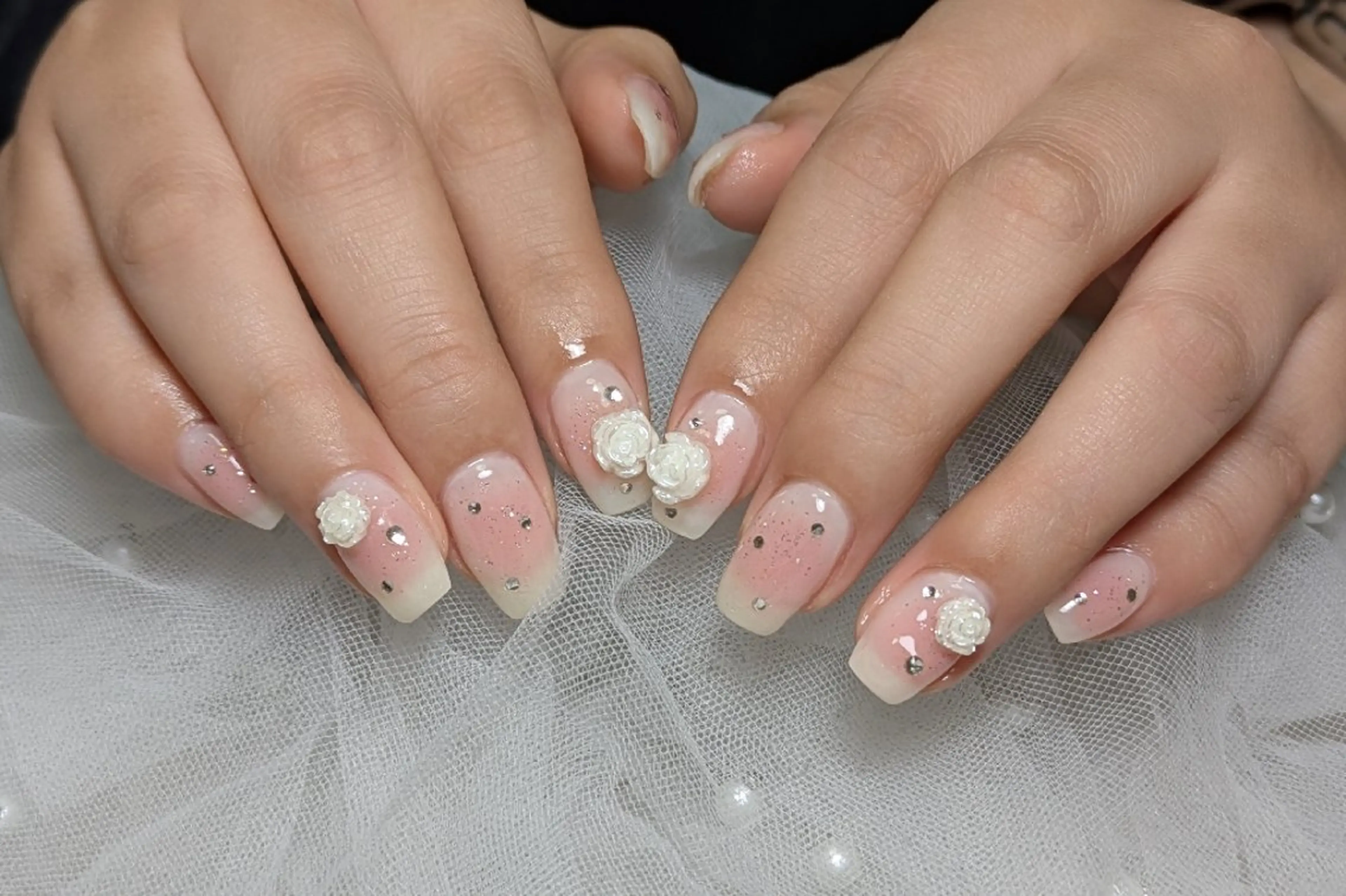 ネイル チークネイル ジェルネイル パラジェル シンプルネイル 春ネイル ハンドネイル m&pPrivate nailsalonのネイルデザイン