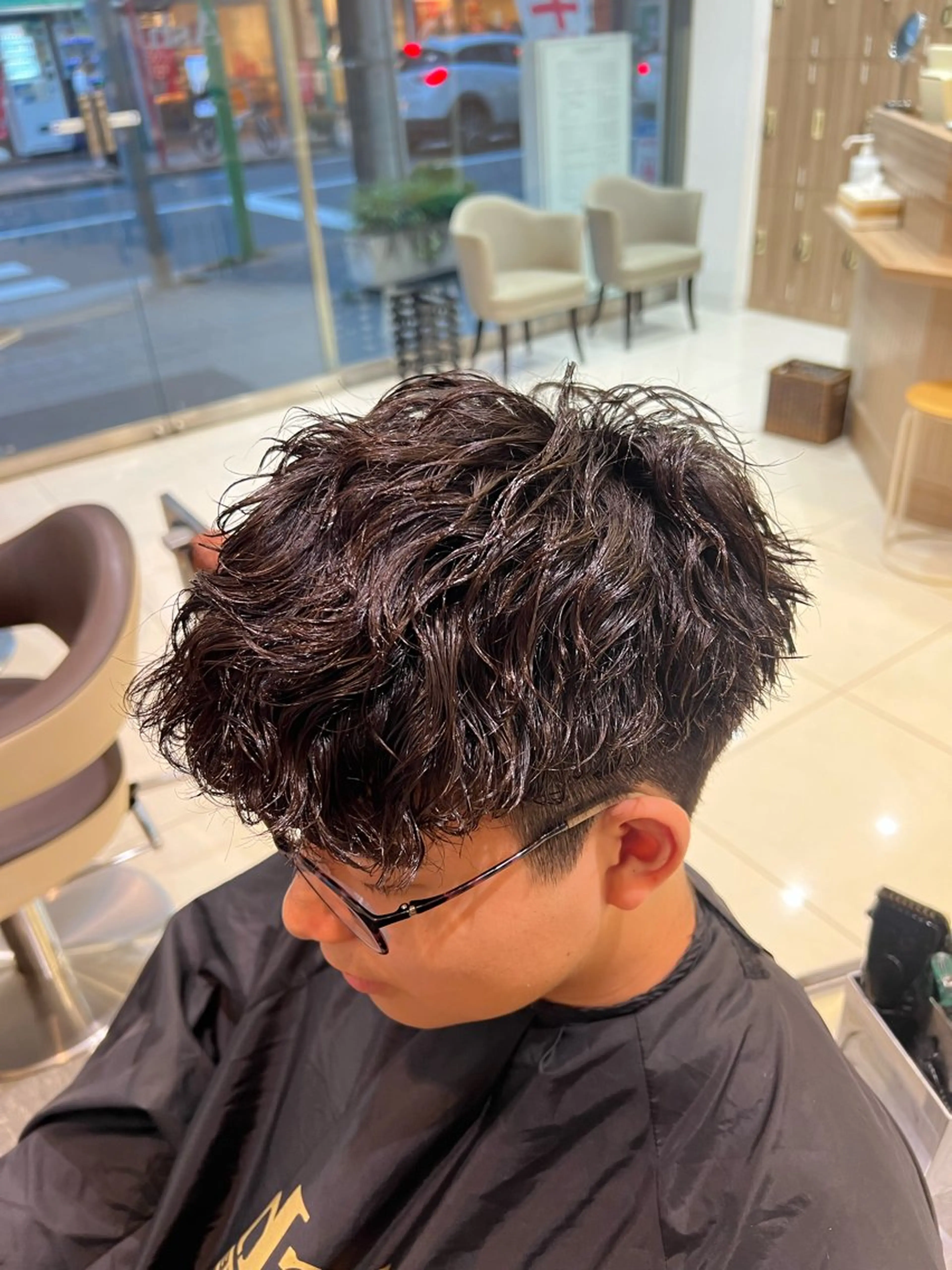 パーマ メンズ スペインカール カット パーマ SENA 再現性 パーマと縮毛矯正のヘアスタイル