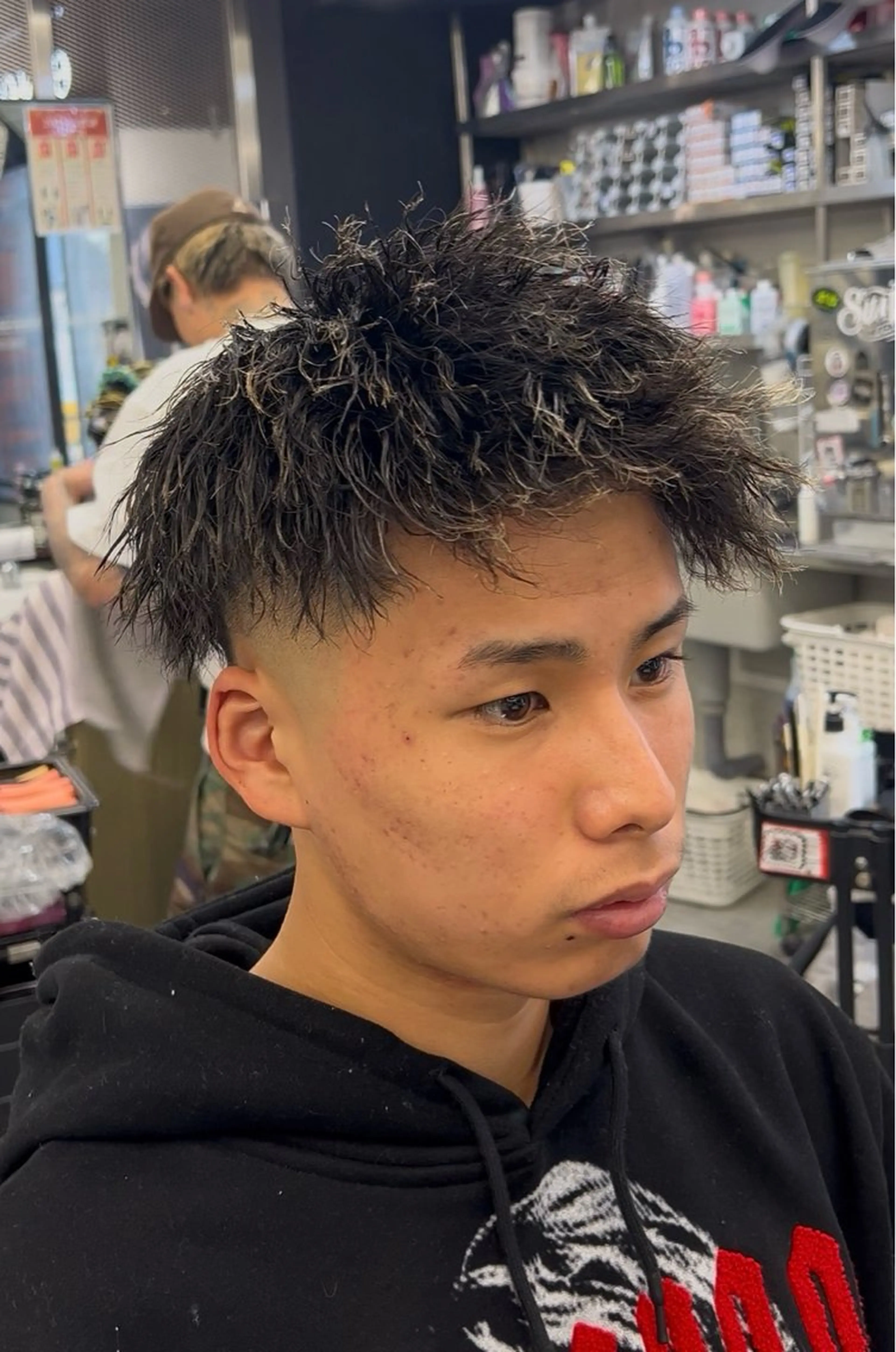 パーマ メンズ メンズパーマ メンズツイストパーマ ツイストパーマ damdee tokyo北千住店所属・TSUNE 【メンズ･北千住】のヘアスタイル