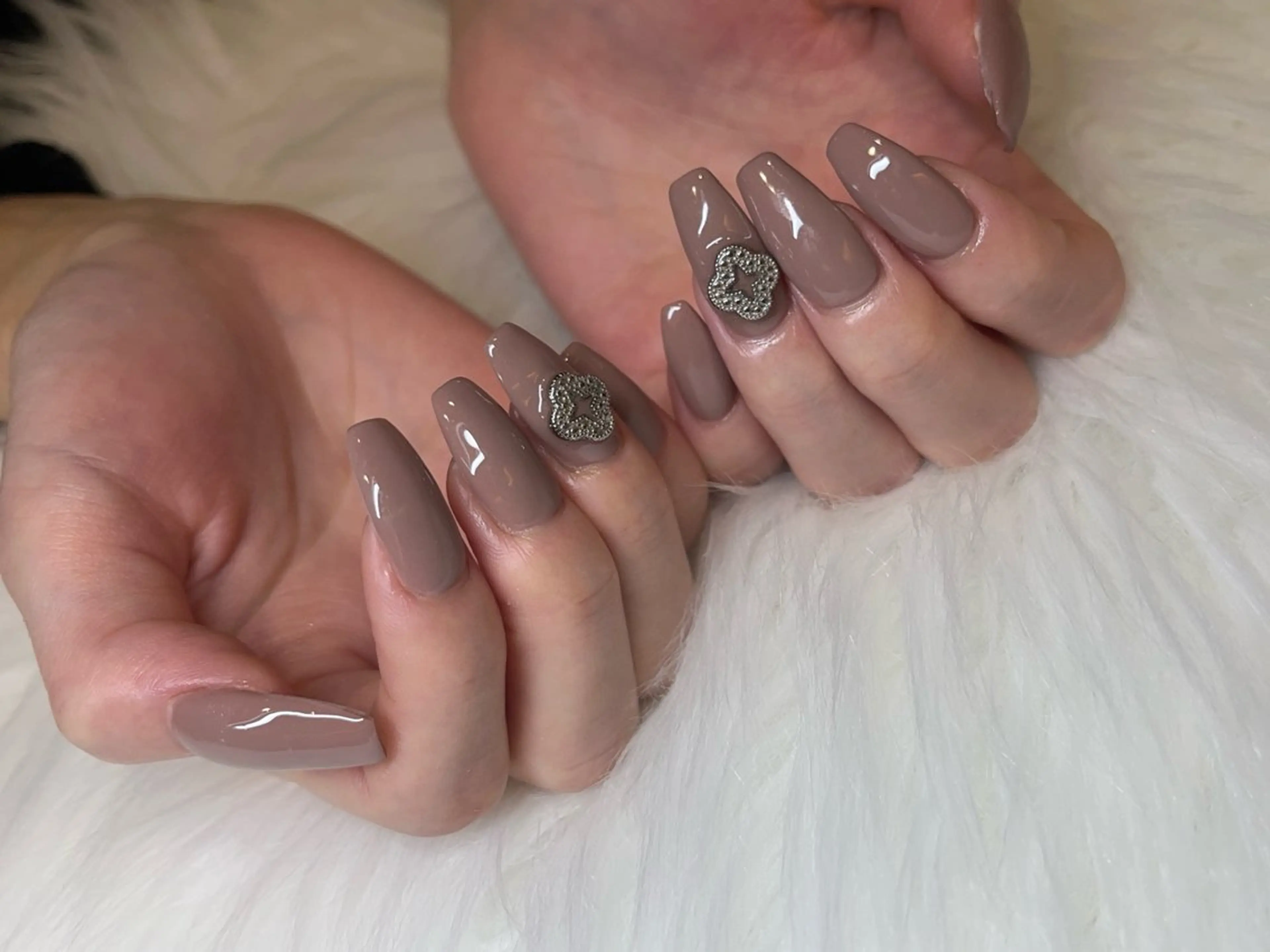 ネイル ハンドネイル Ravi【胡町】 伊藤のネイルデザイン