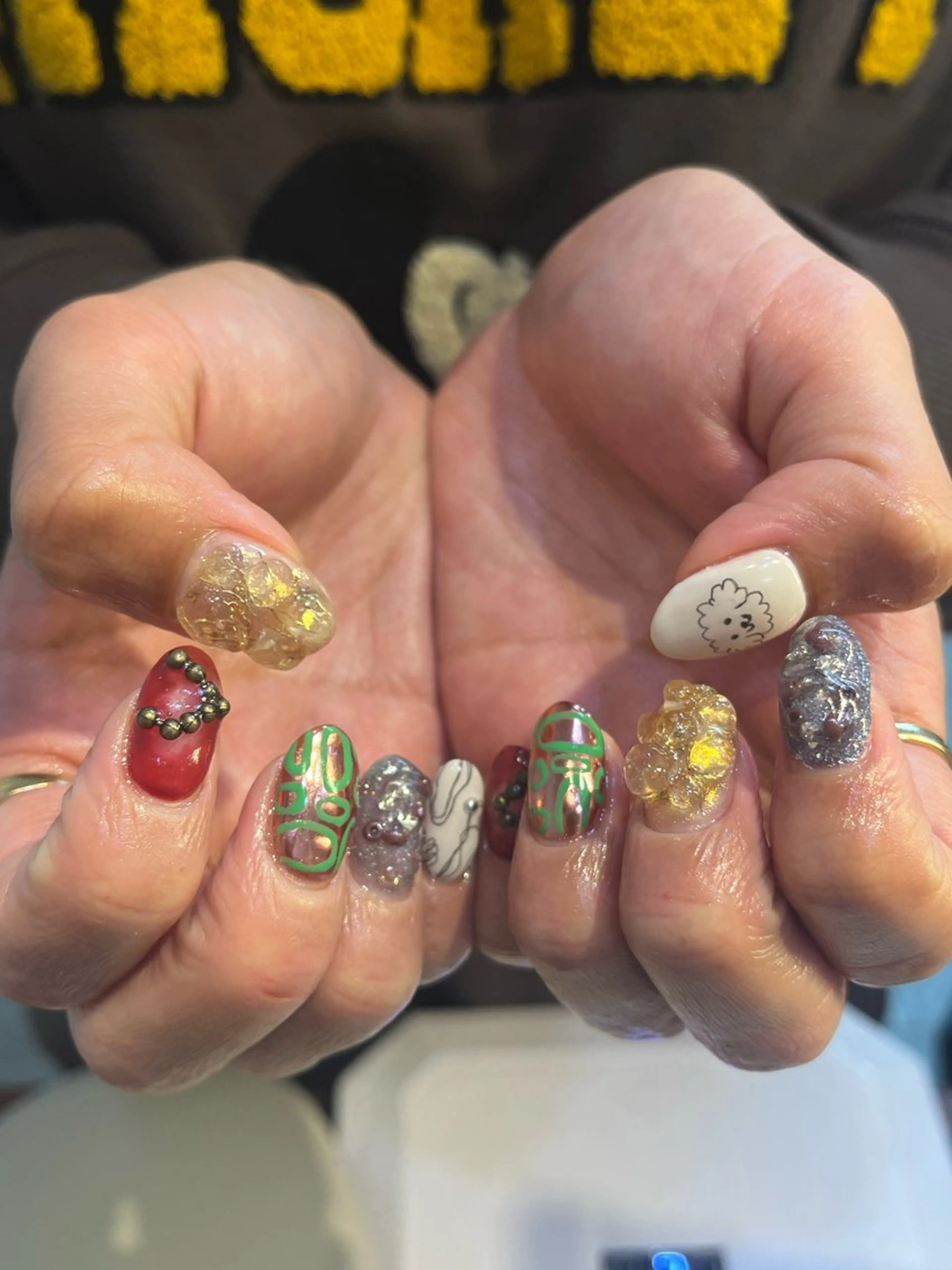 ネイル ハンドネイル SLASH saranのネイルデザイン