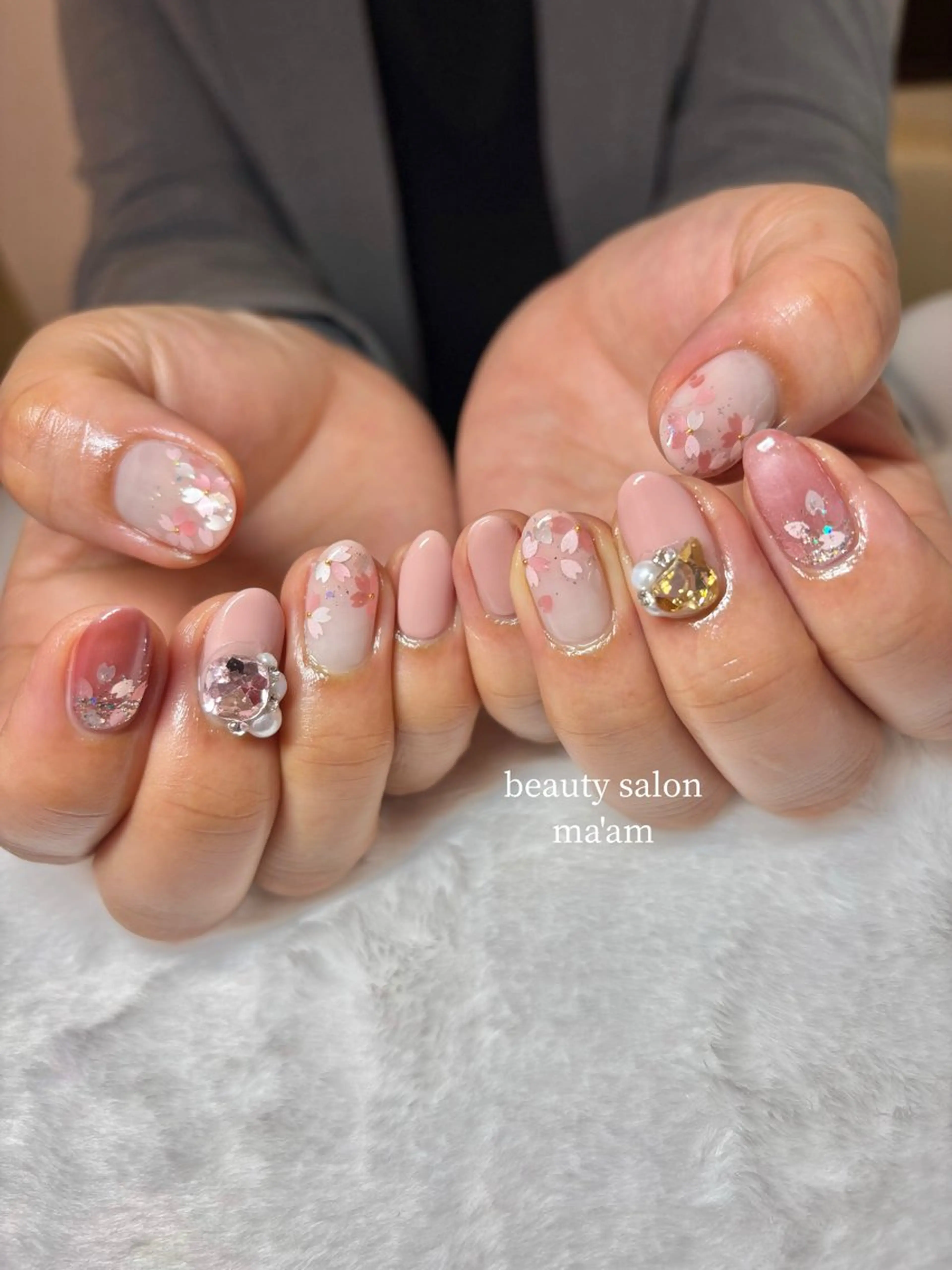 ネイル ハンドネイル beauty salon ma'am所属・chihiro 小路ネイルのネイルデザイン