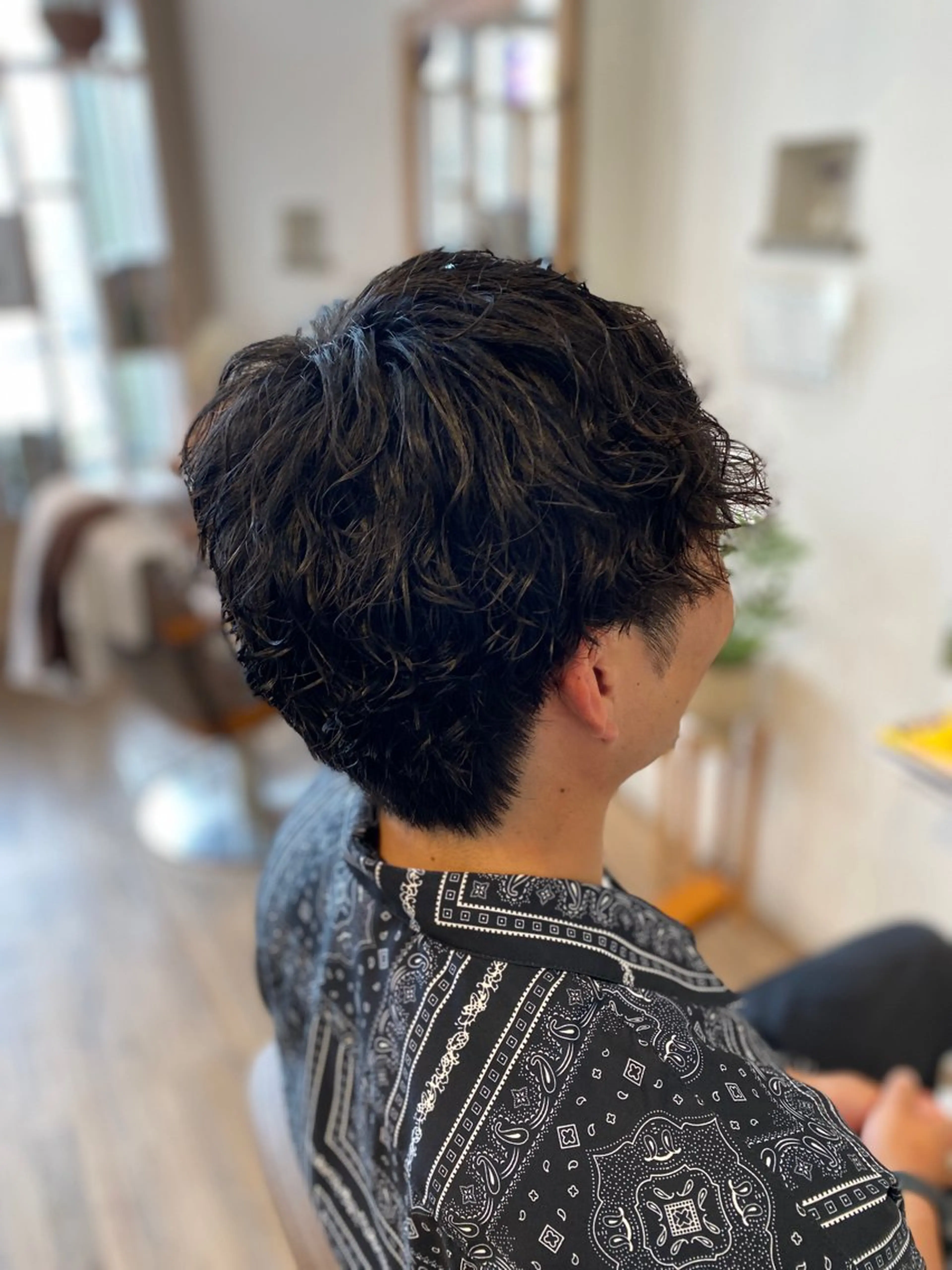 ショート パーマ メンズ メンズパーマ ツイストスパイラルパーマ 刈り上げ スパイラルパーマ 安住 千明のマツエク・マツパデザイン