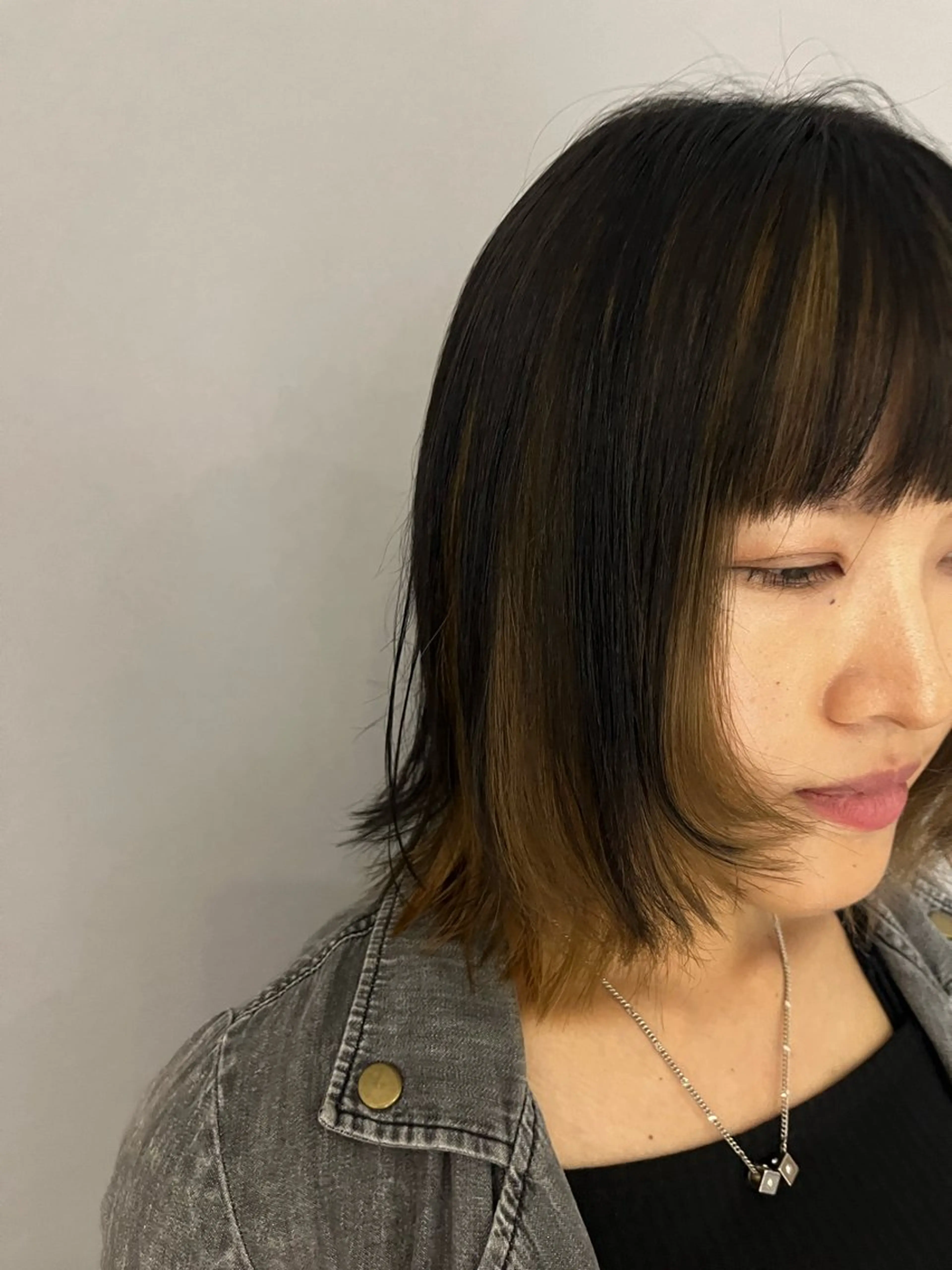 ミディアム ハイライト Grow by NYNY 田代 紀恵のヘアスタイル