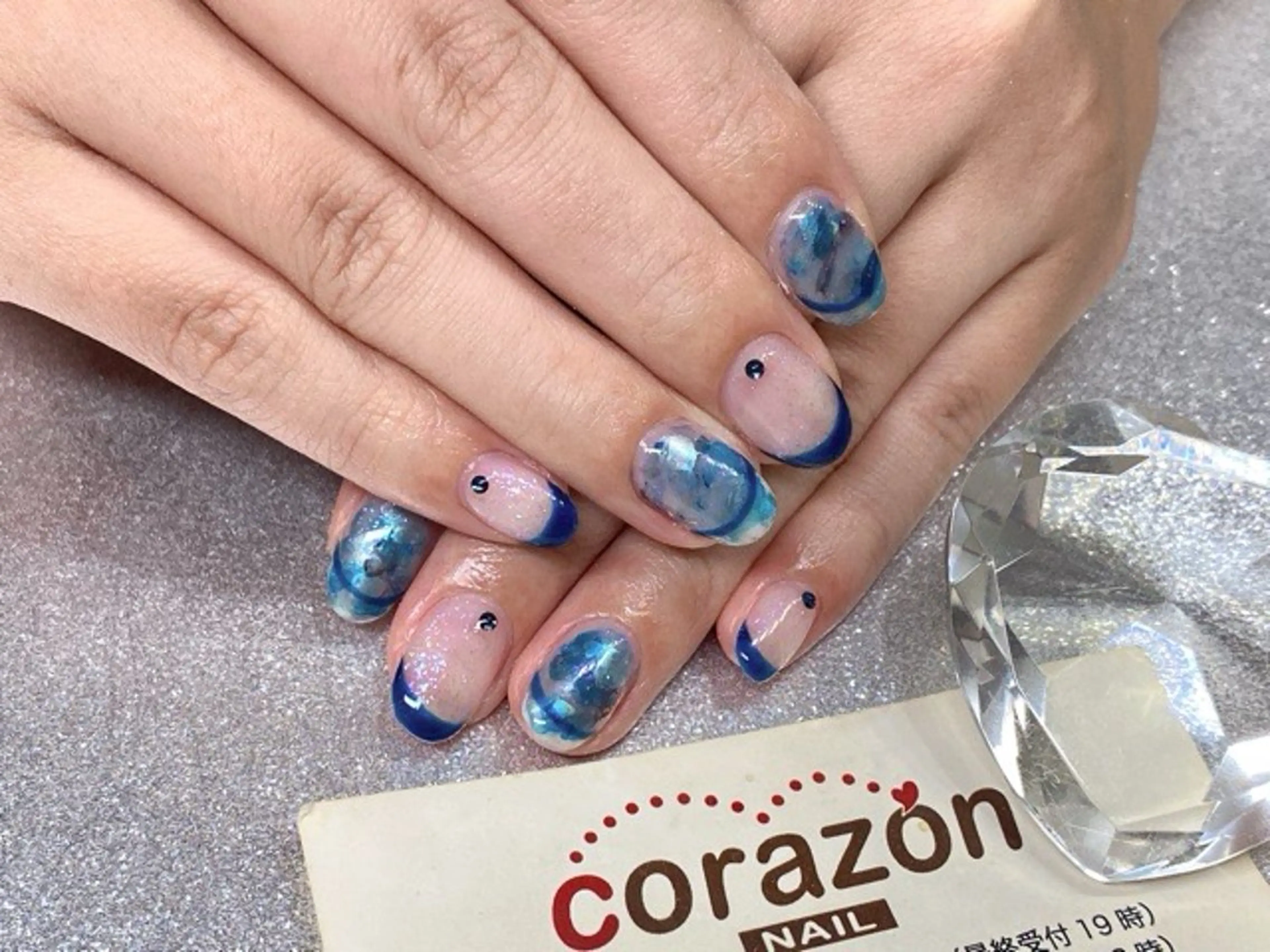 ネイル アートネイル ブルー フレンチネイル corazon所属・ネイリスト aicoのネイルデザイン