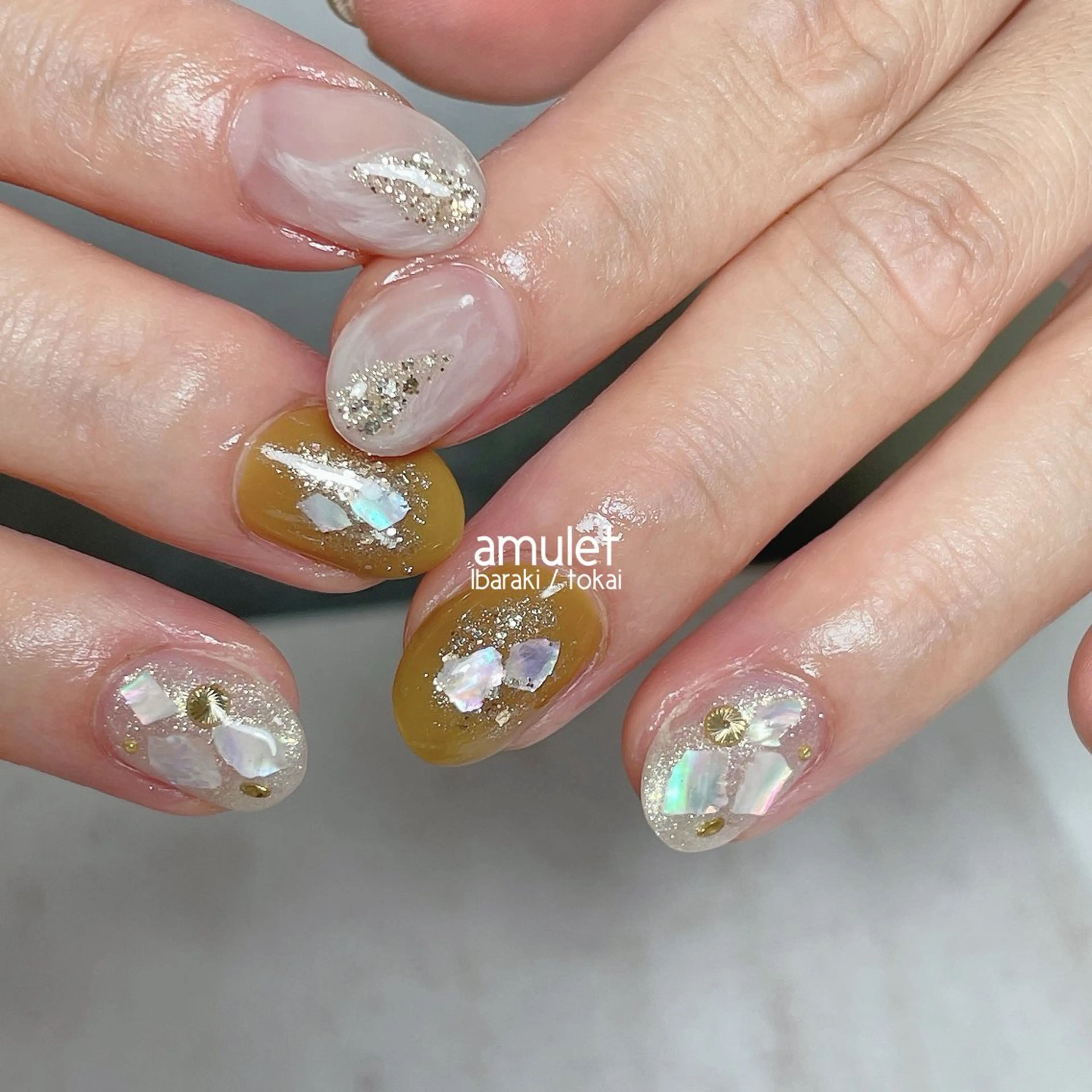 ネイル ニュアンスネイル ハンドネイル amulet TOMOMIのネイルデザイン