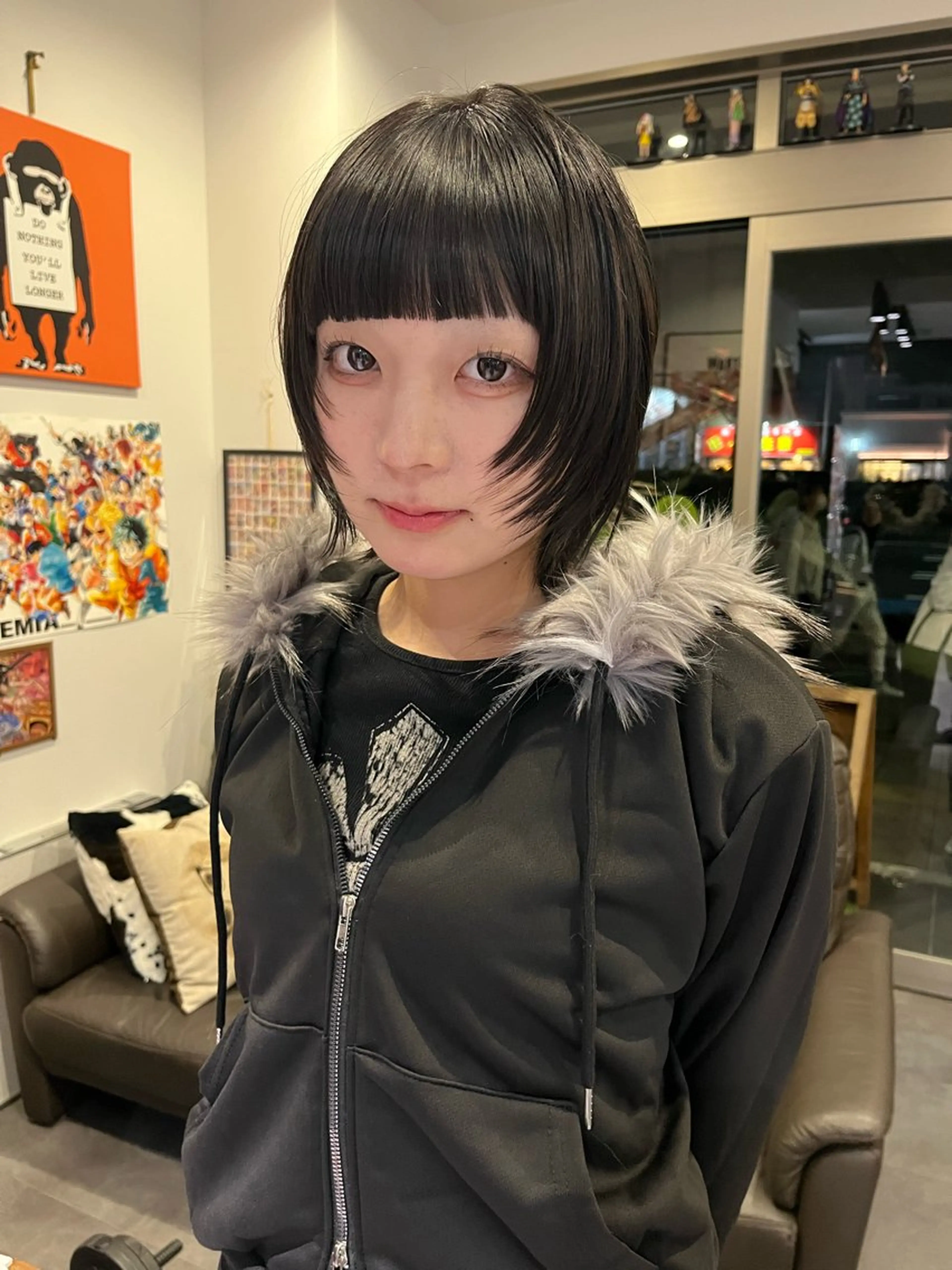 ミディアム ボブレイヤー ミディアムパーマ ボブ 髪質改善 レイヤーカット カット トリートメント アトム/ウルフ パーマ/レイヤーのヘアスタイル