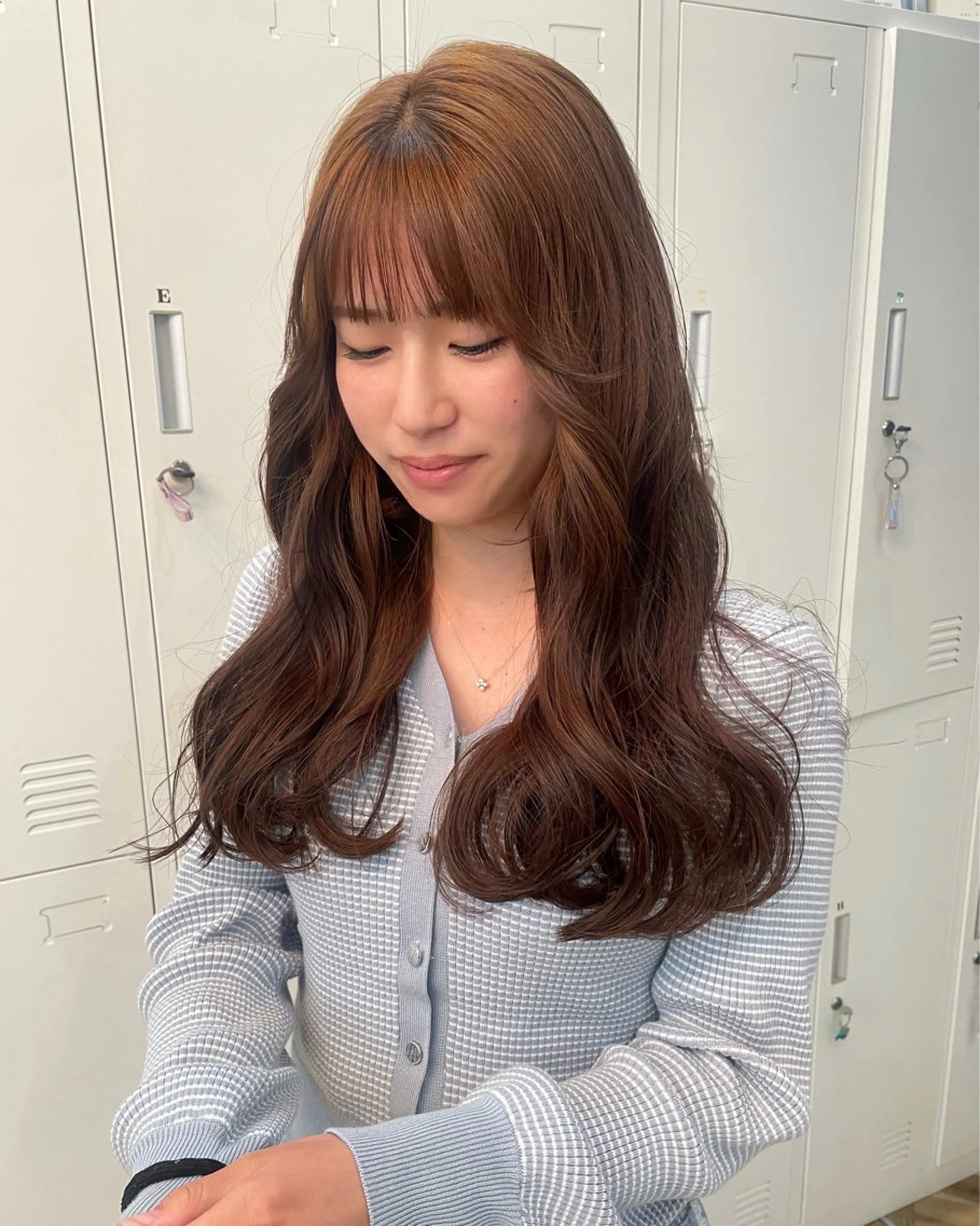 ロング カラー ブリーチ ブリーチなしカラー ROMMY.所属・ナカノユウ/本厚木/ レイヤーカットのヘアスタイル