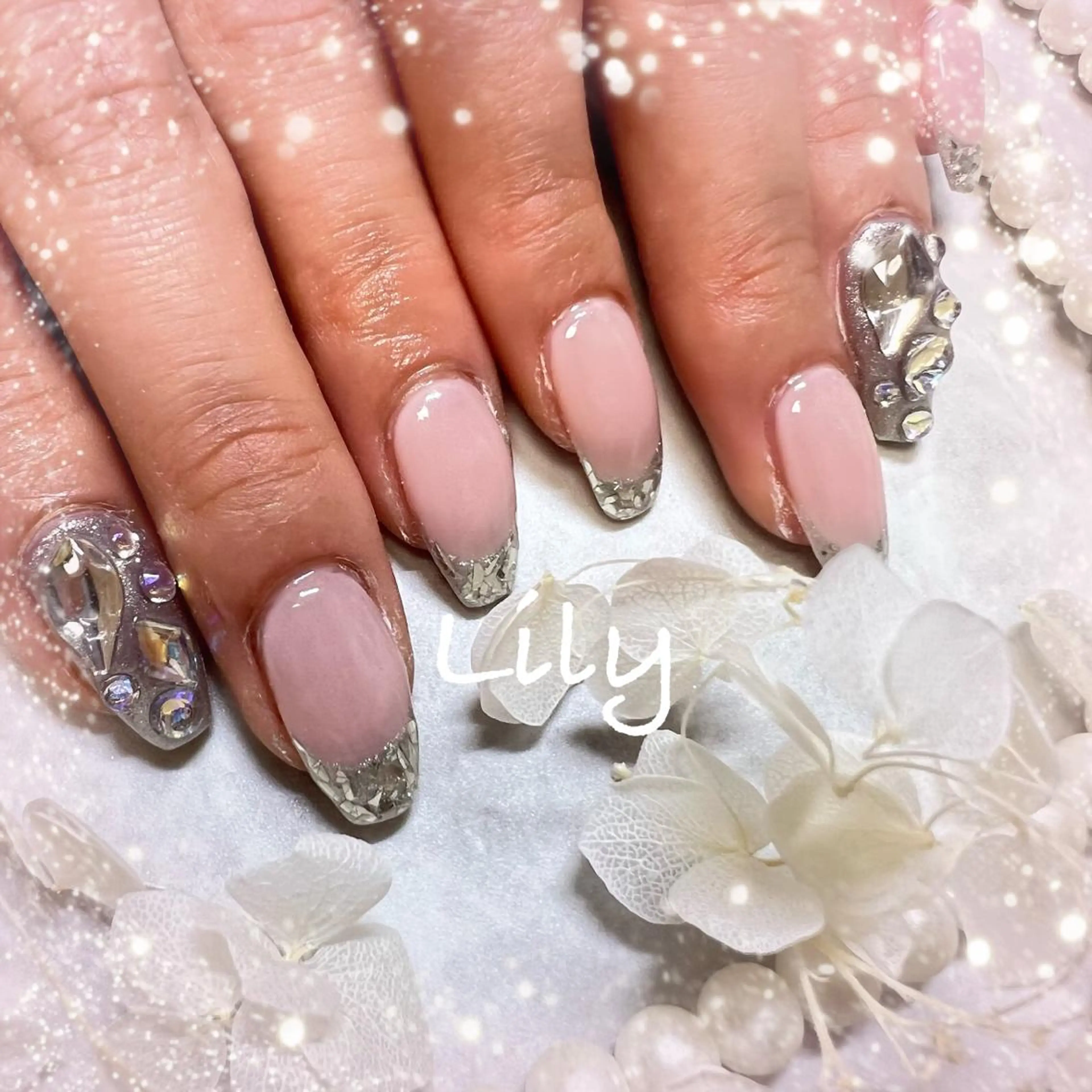 ネイル Nailsalon Lilyのネイルデザイン