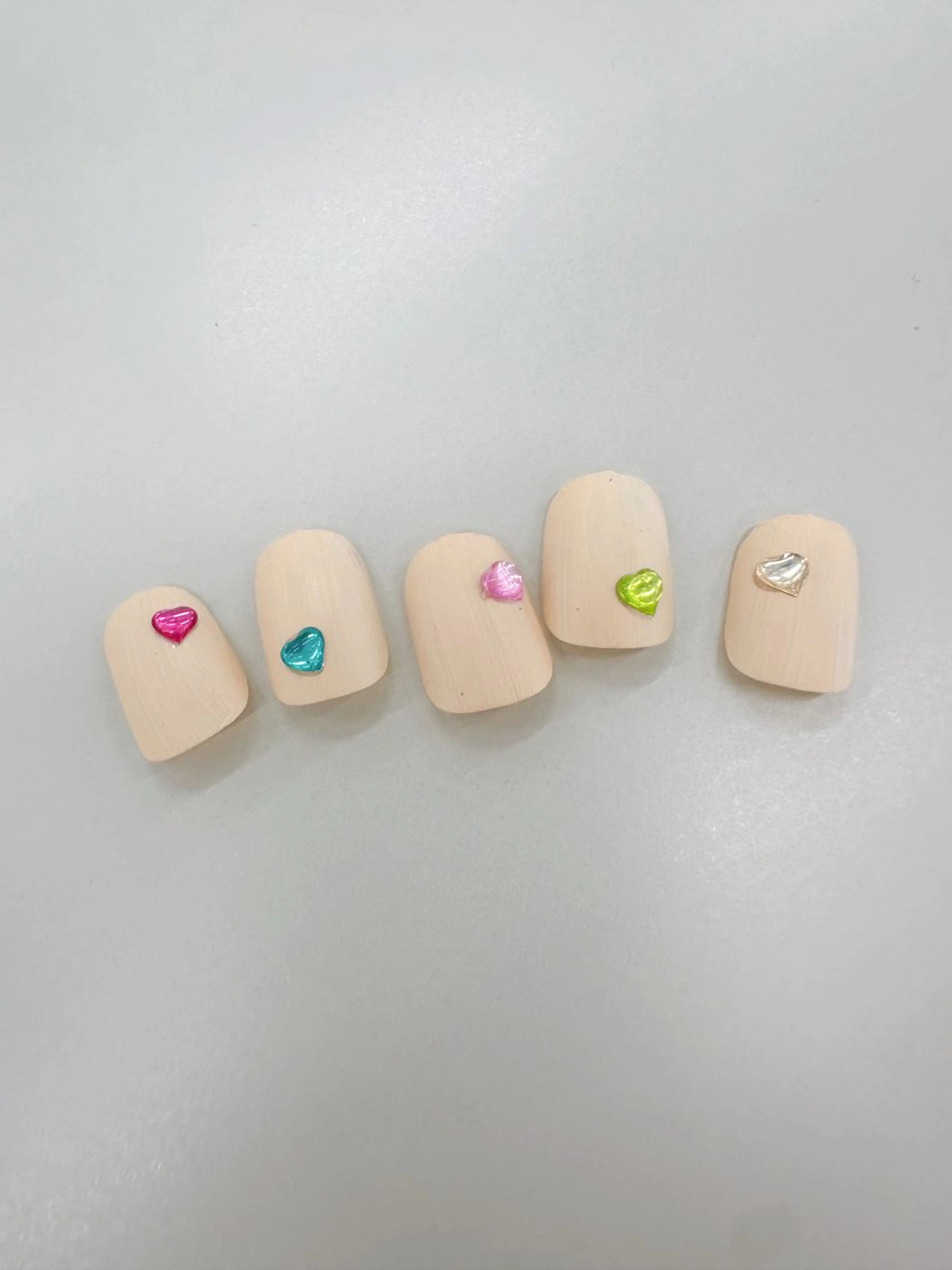 ネイル ハート ぷっくりネイル NOAHL所属・asuka🍋 ネイルモデル募集中のネイルデザイン