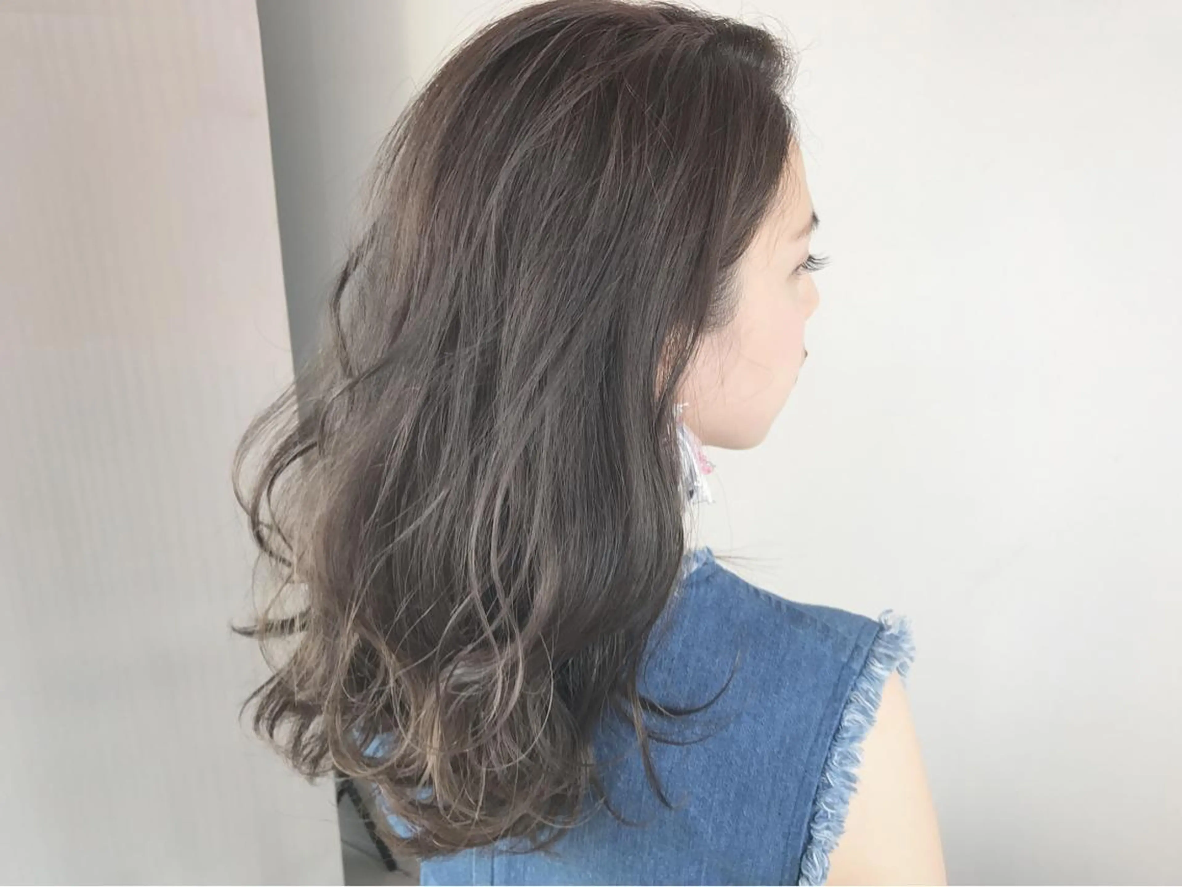 セミロング CHELSEA神戸所属・MORISAKI ✂︎縮毛矯正のヘアスタイル