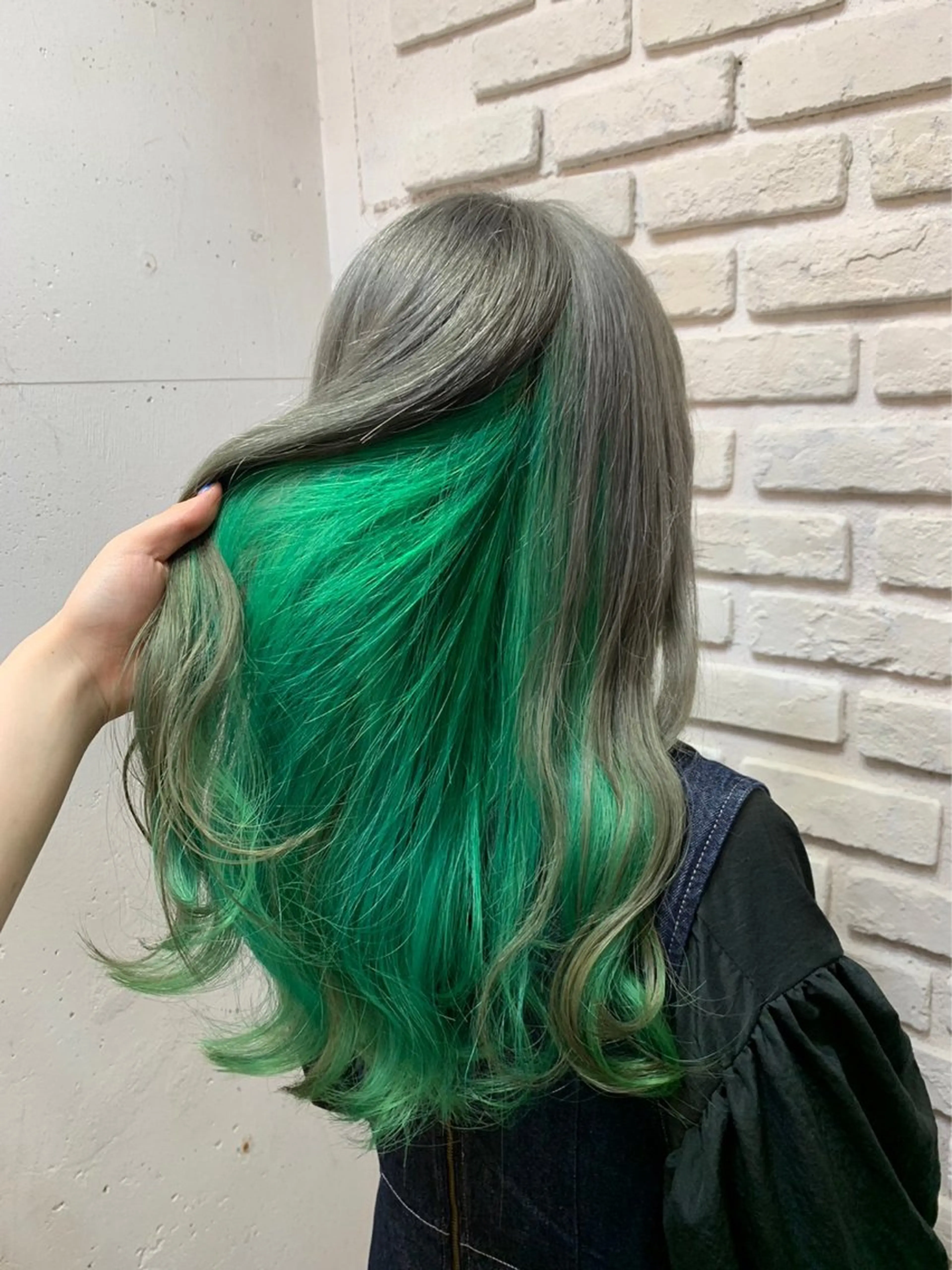 カラー hozumi bilanciaのヘアスタイル