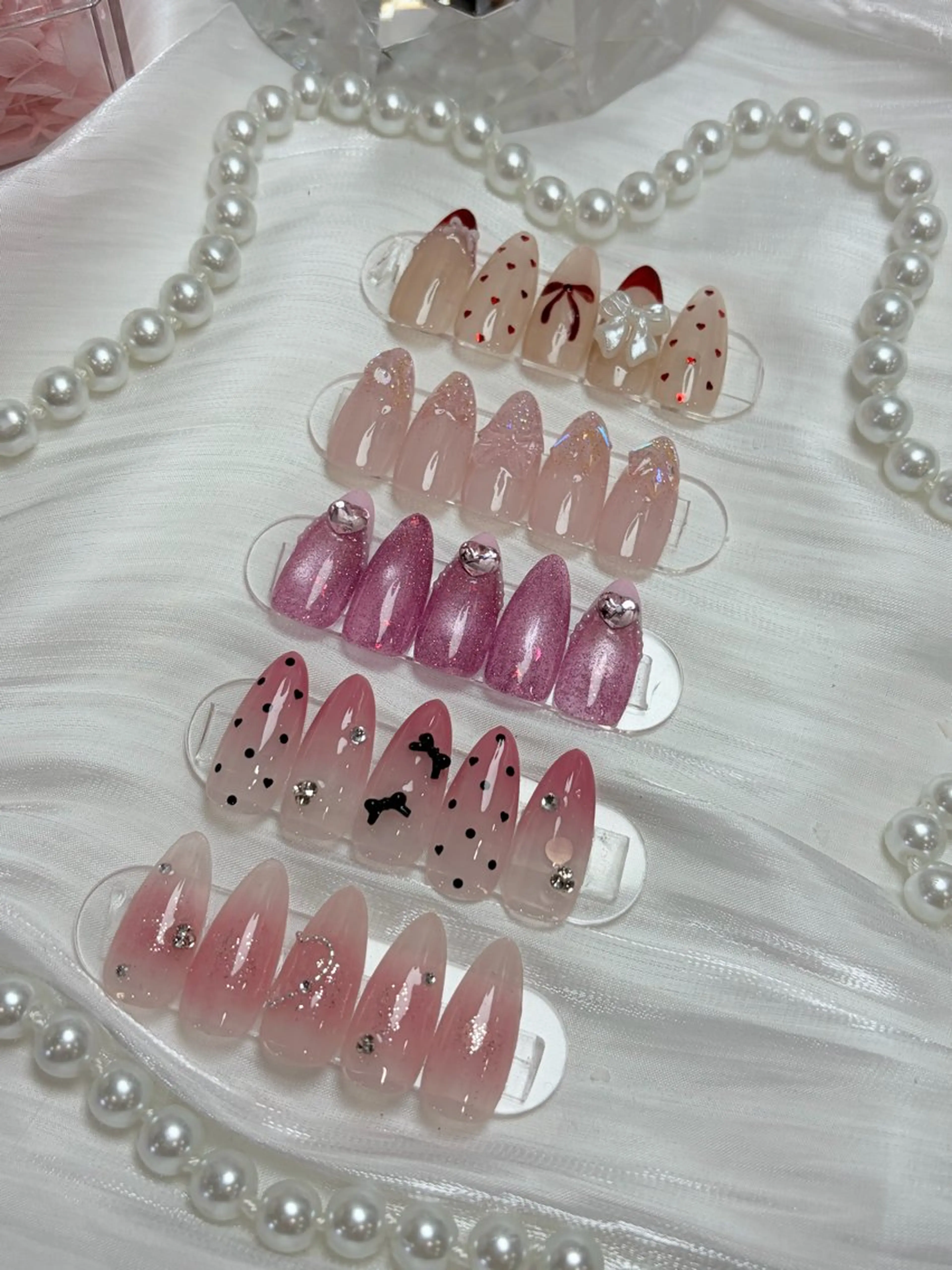 カラー ハンドネイル めぐ 💫韓国ネイルのネイルデザイン