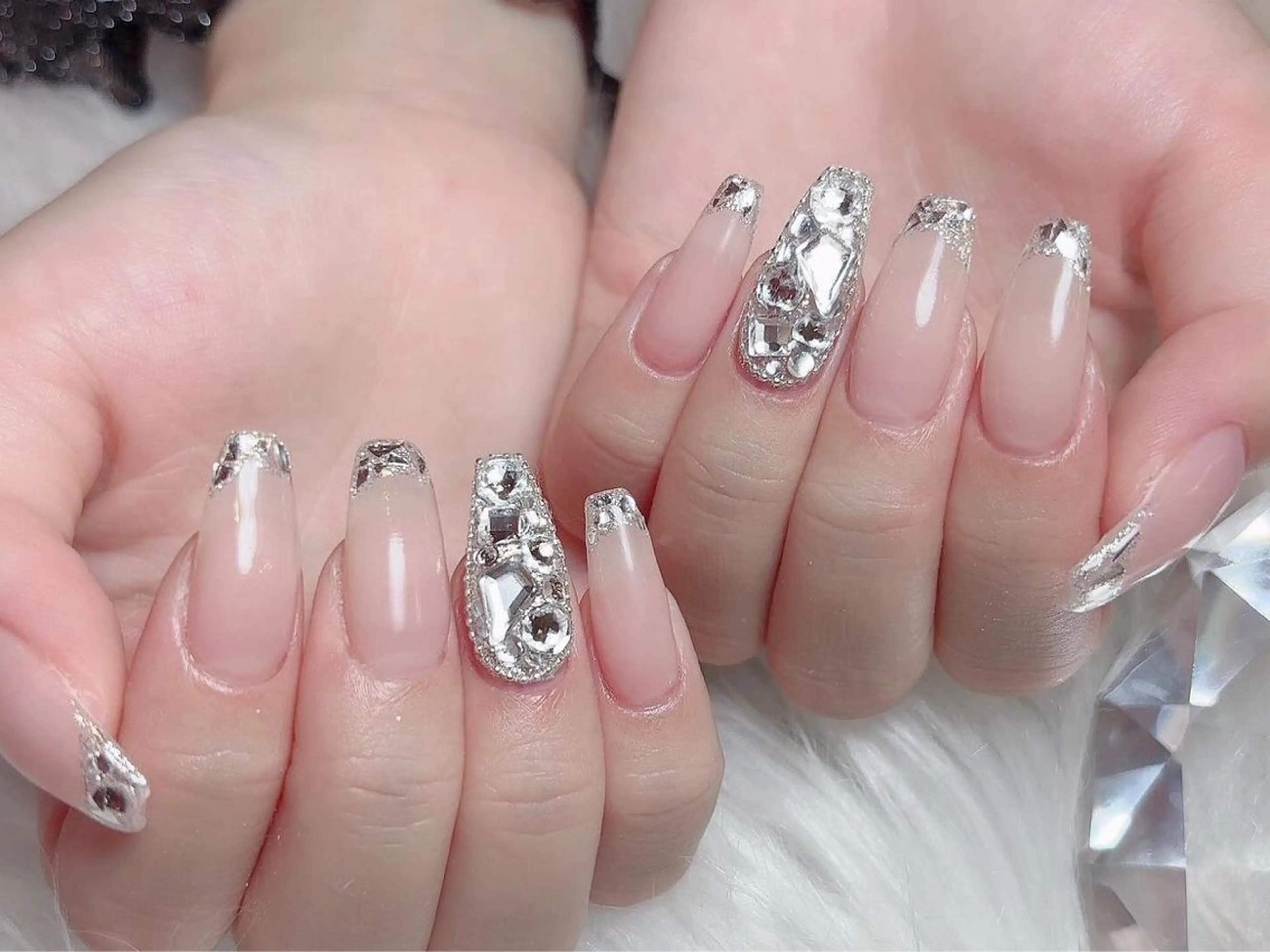 ミディアム cici nailのネイルデザイン