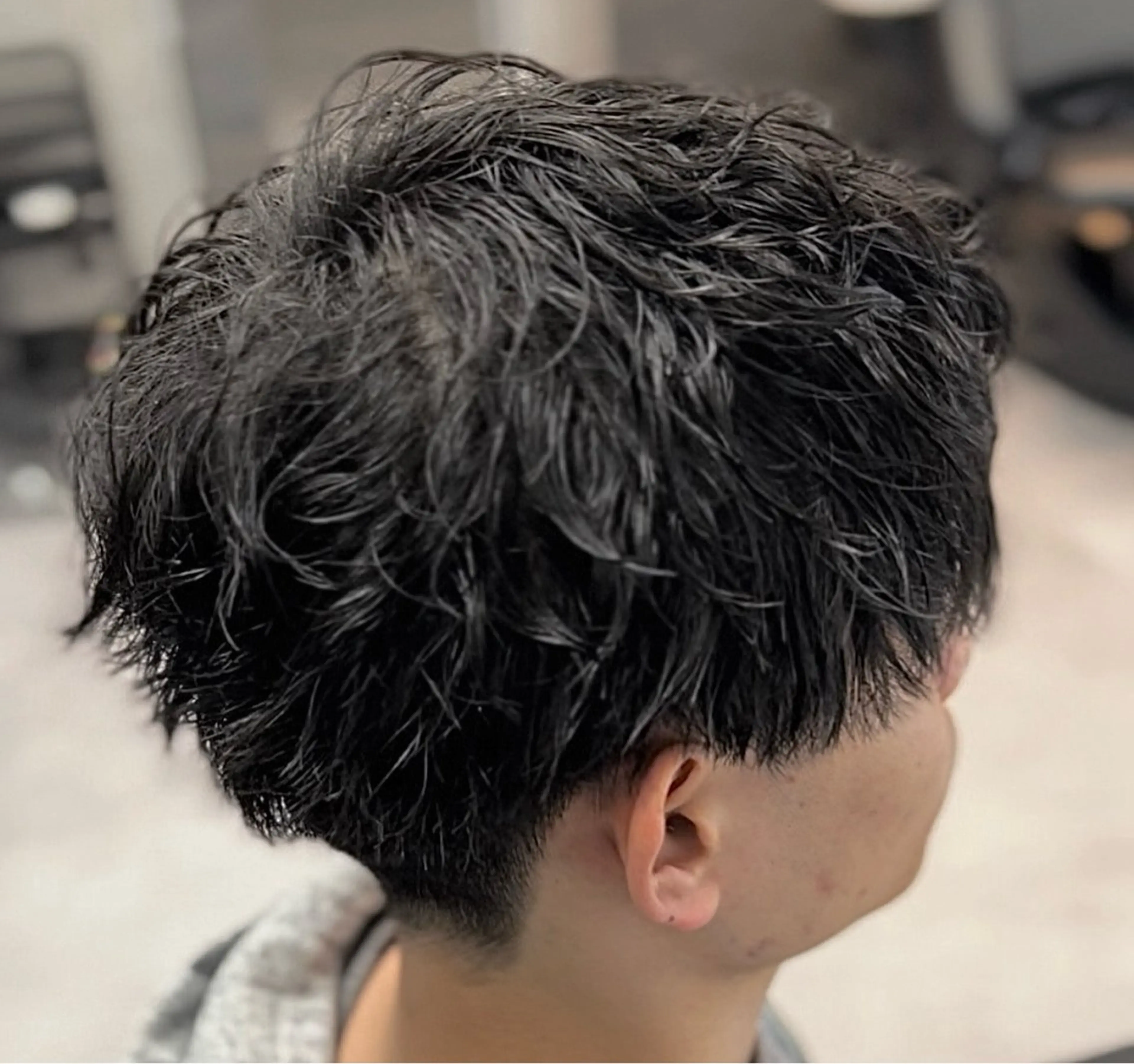 ショート パーマ メンズ メンズパーマ スパイラルパーマ カット パーマ メンズウルフ特化🐺 🔥長山耕大🔥のヘアスタイル