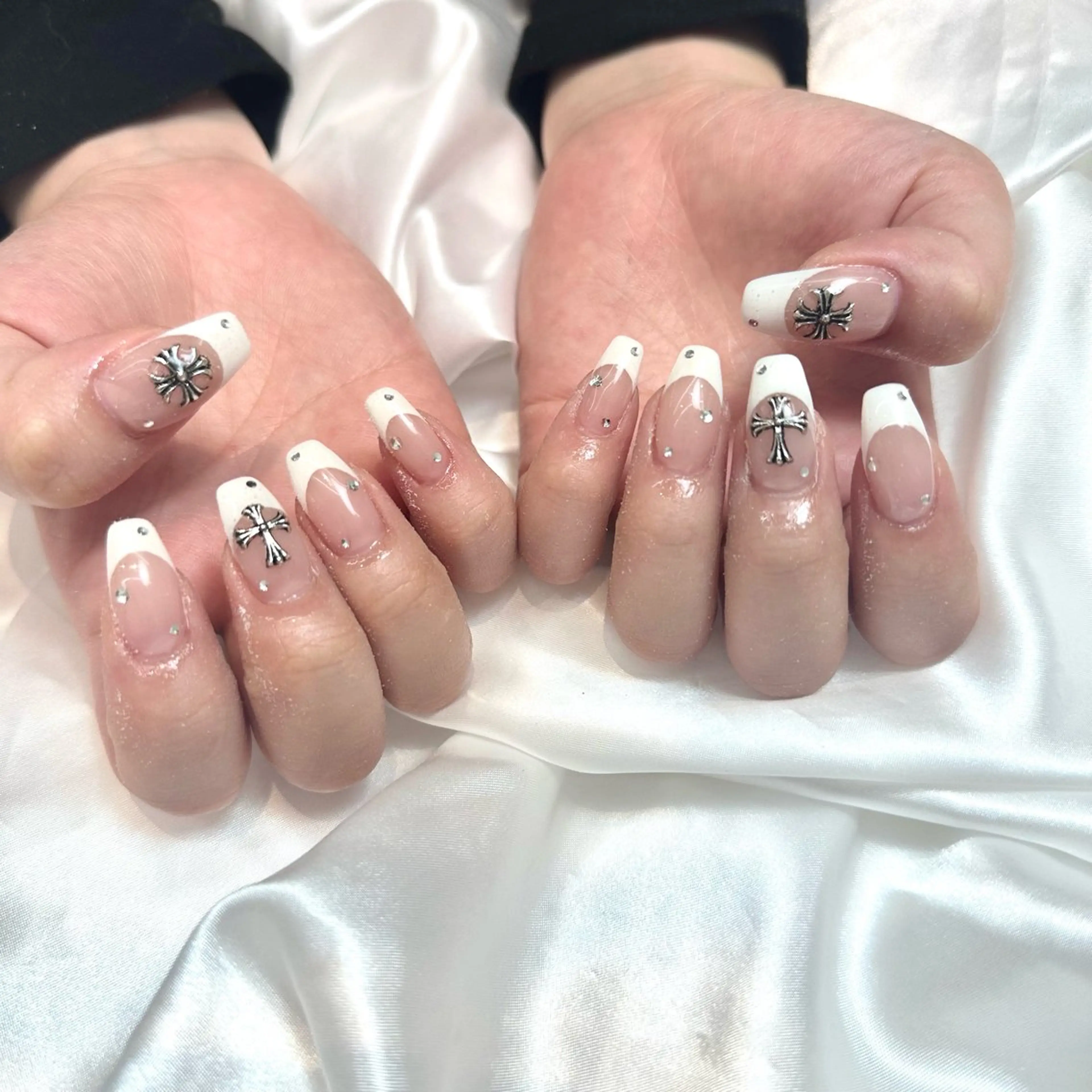 ネイル フレンチネイル ume hairsalon所属・nono/ 熊取ﾈｲﾙｻﾛﾝのネイルデザイン