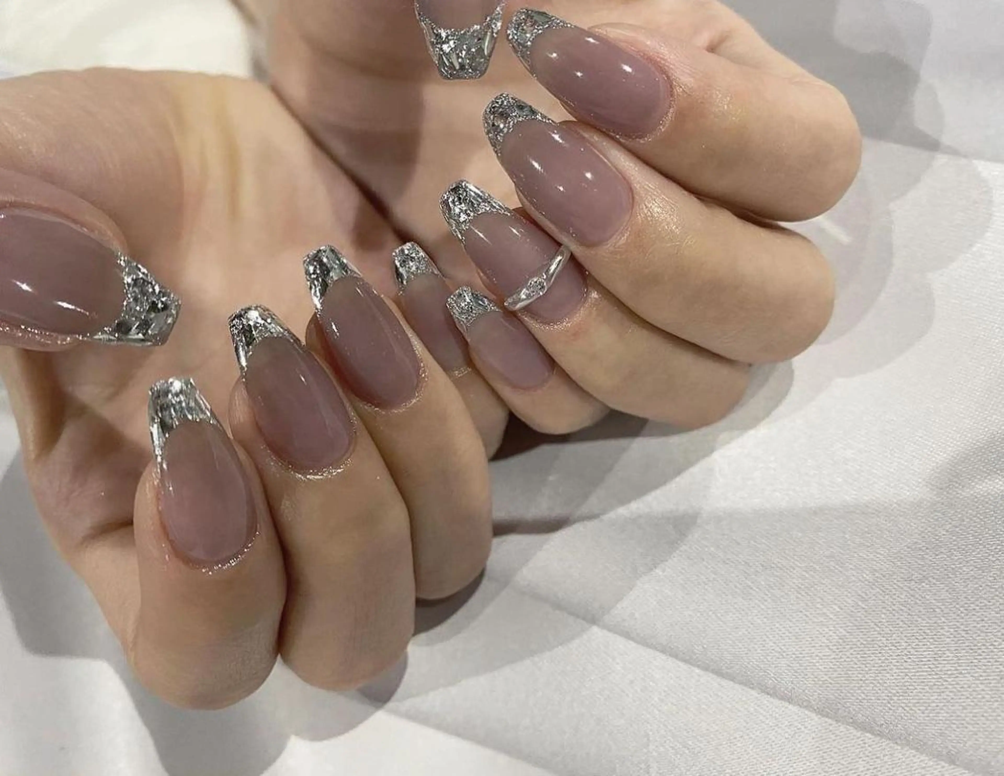 ネイル RAFFINE haru🦋🩵のネイルデザイン