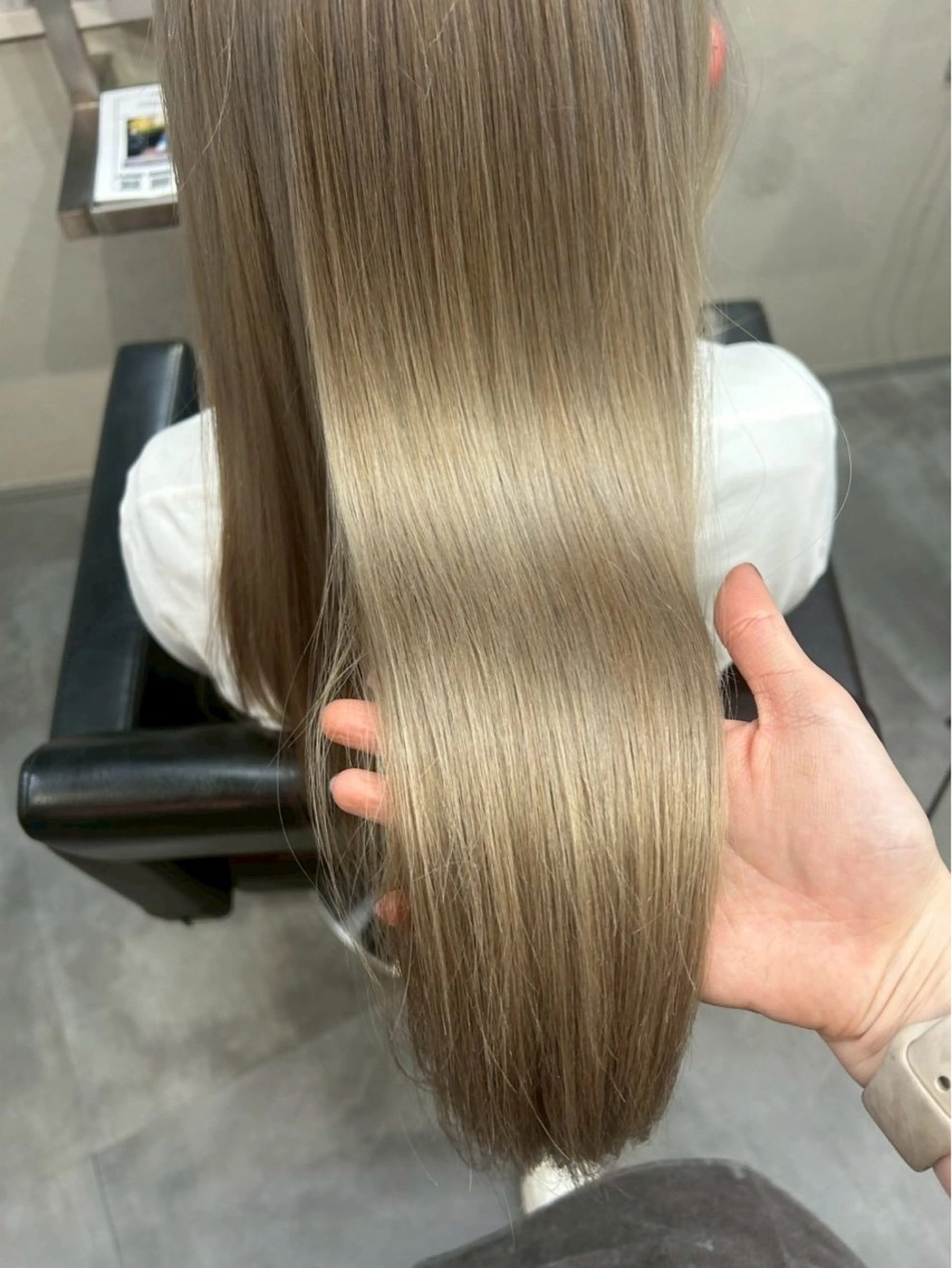 【髪質改善】前髪顔周りカット＋オージュア髪質改善トリートメント🫧🌟✂️の写真