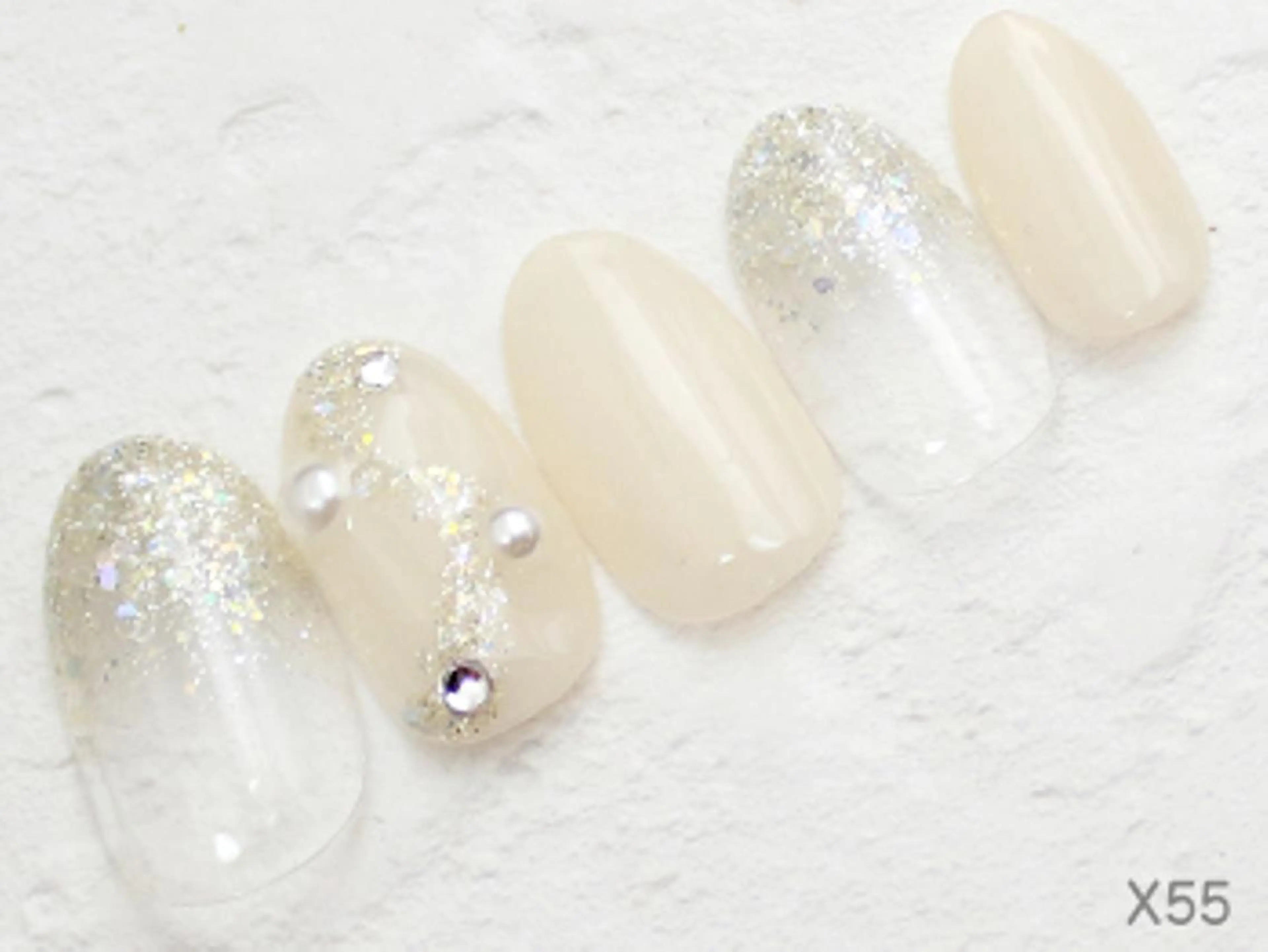 ネイル アートネイル ジェルネイル マグネットネイル 🤍 Janのネイルデザイン