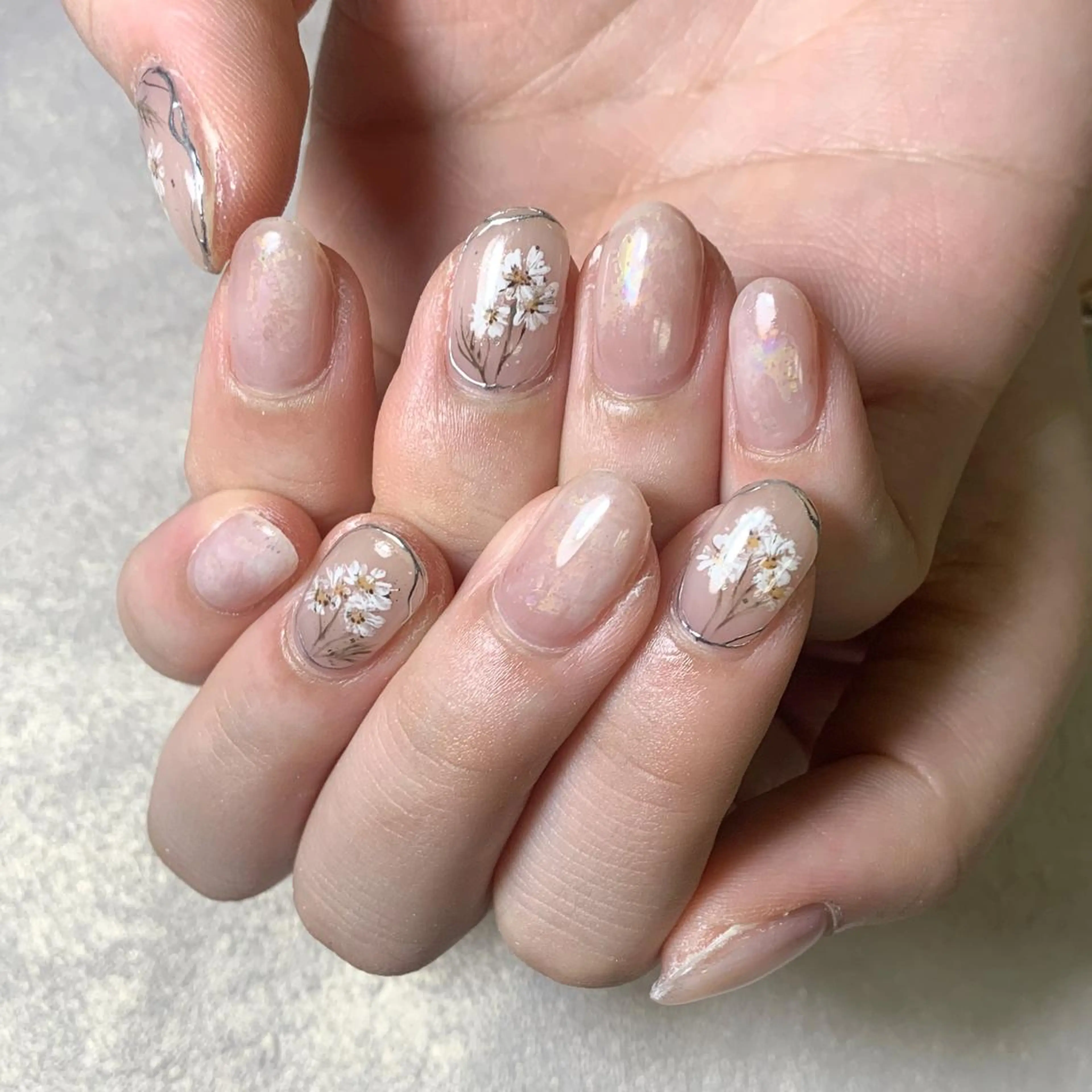 ネイル atelier　FIORITURA所属・FIORITURA aiのネイルデザイン