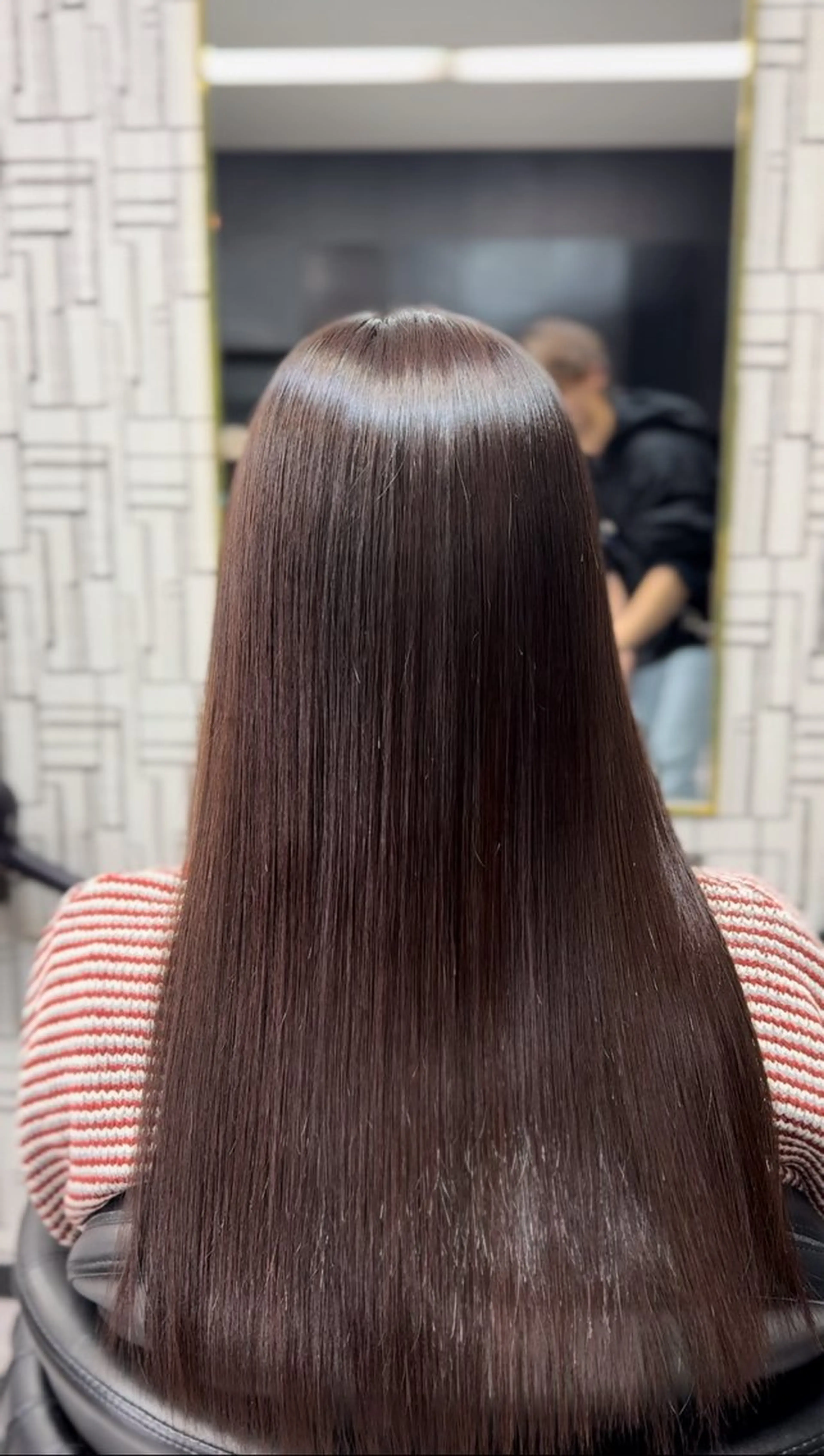 ロング カラー 篠原 侑作のヘアスタイル