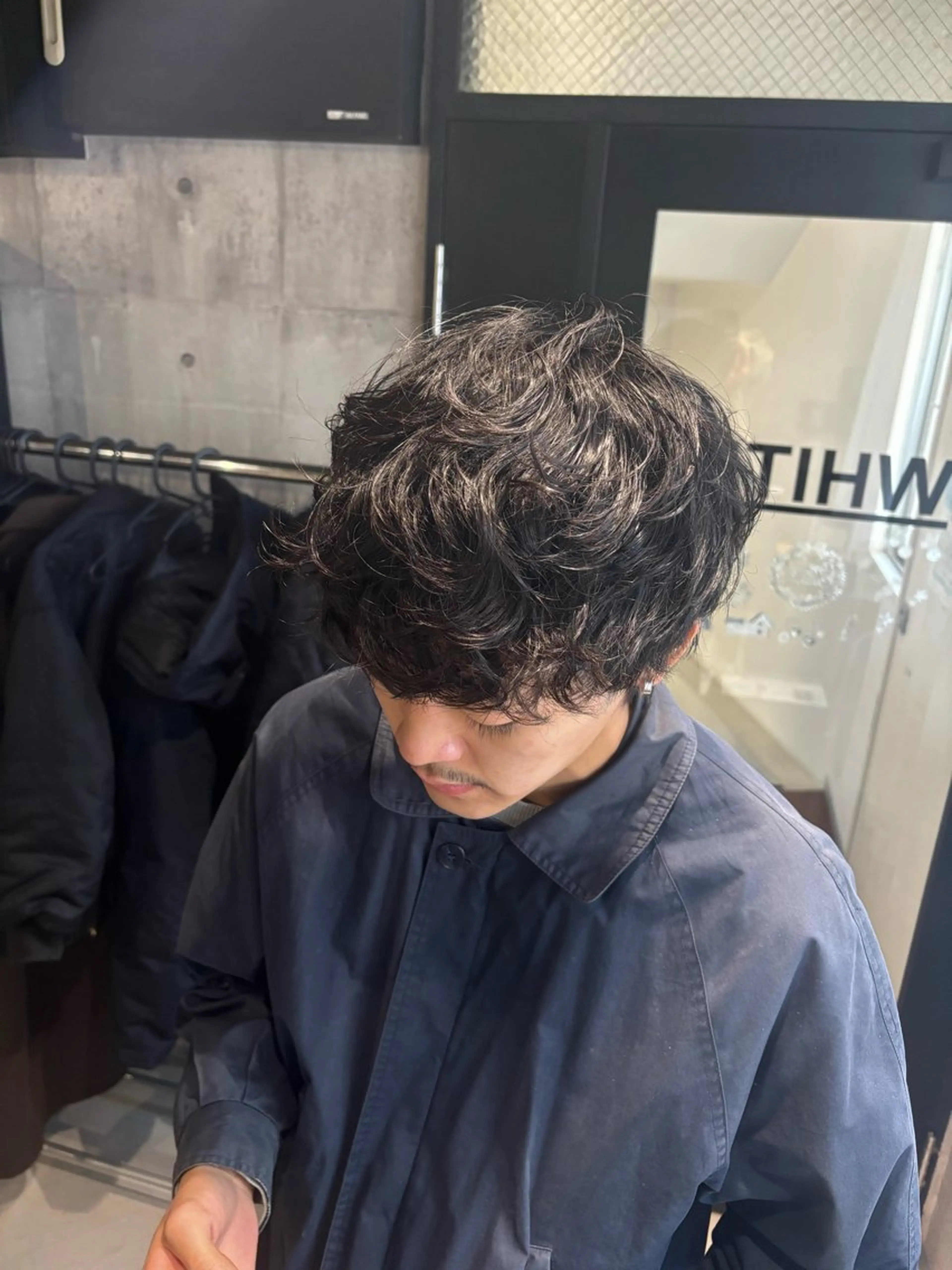 パーマ メンズ メンズパーマ スパイラルパーマ カット パーマ トリートメント _white【京橋店】所属・_WHITE / KENTOのヘアスタイル