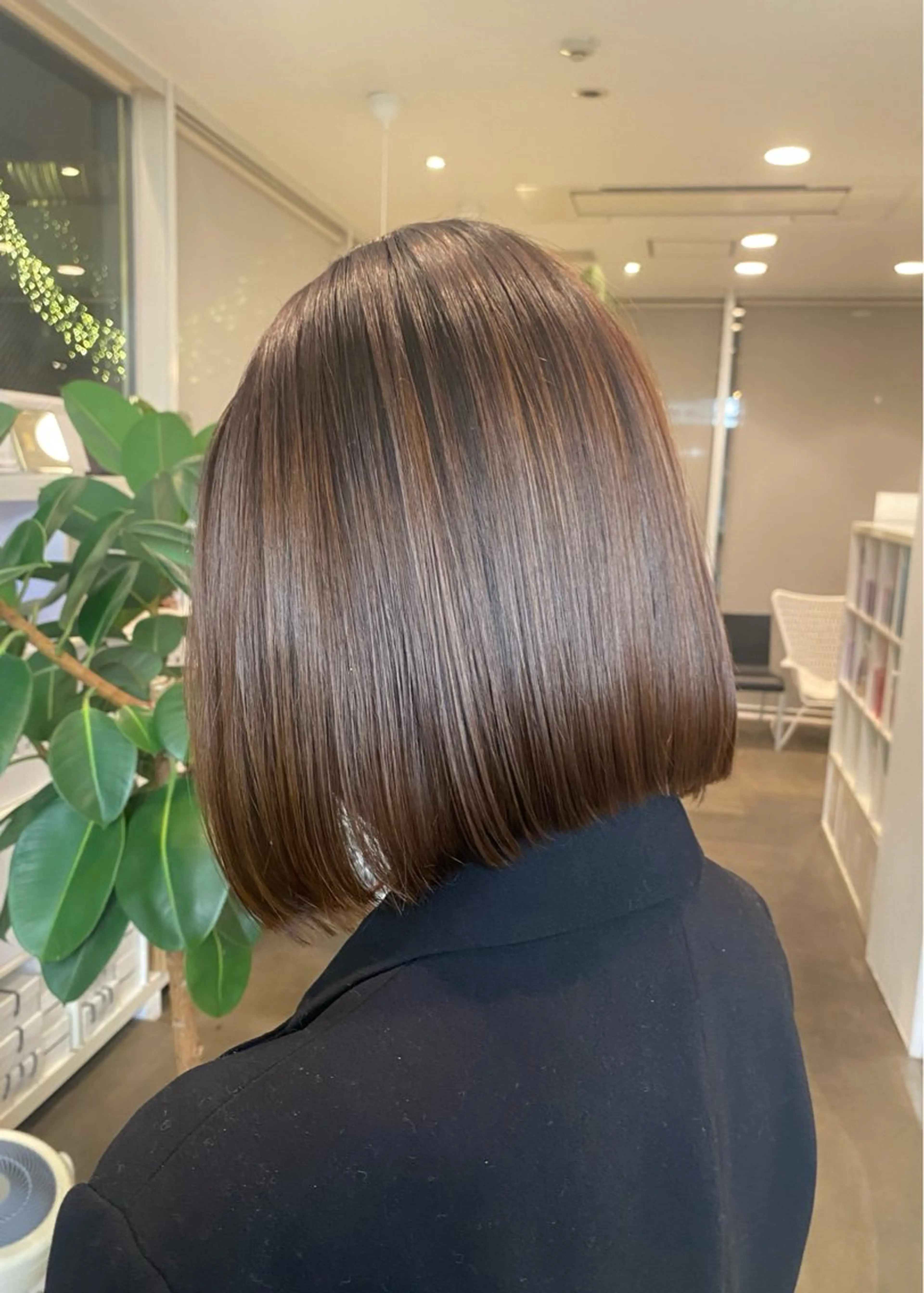 ショート 縮毛矯正 トリートメント DIFINOaoyama所属・🎧ayaka/ボブ /透明感カラー🩵のヘアスタイル