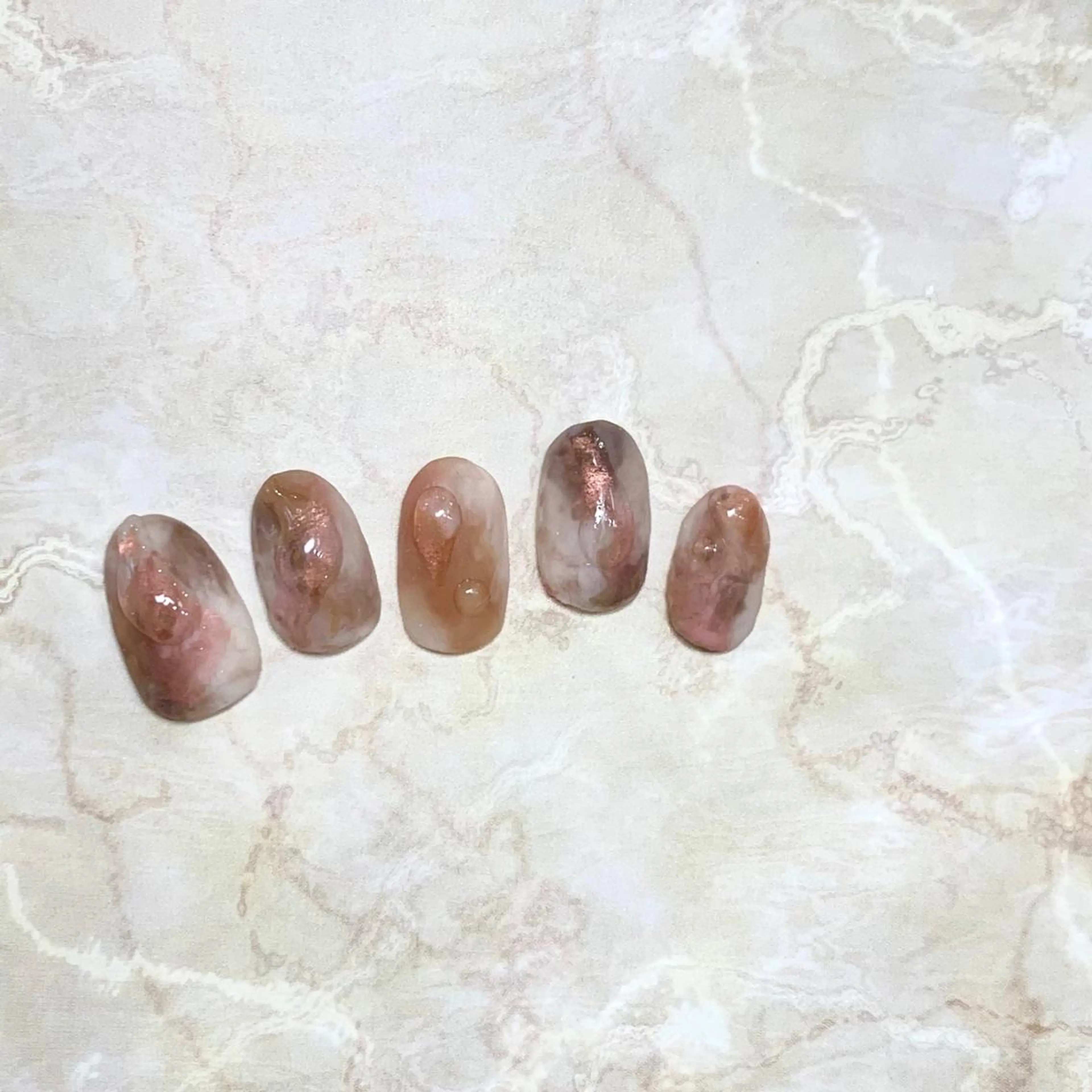 ネイル nailsalon makoto所属・新宿ニュアンスネイル makotoのネイルデザイン