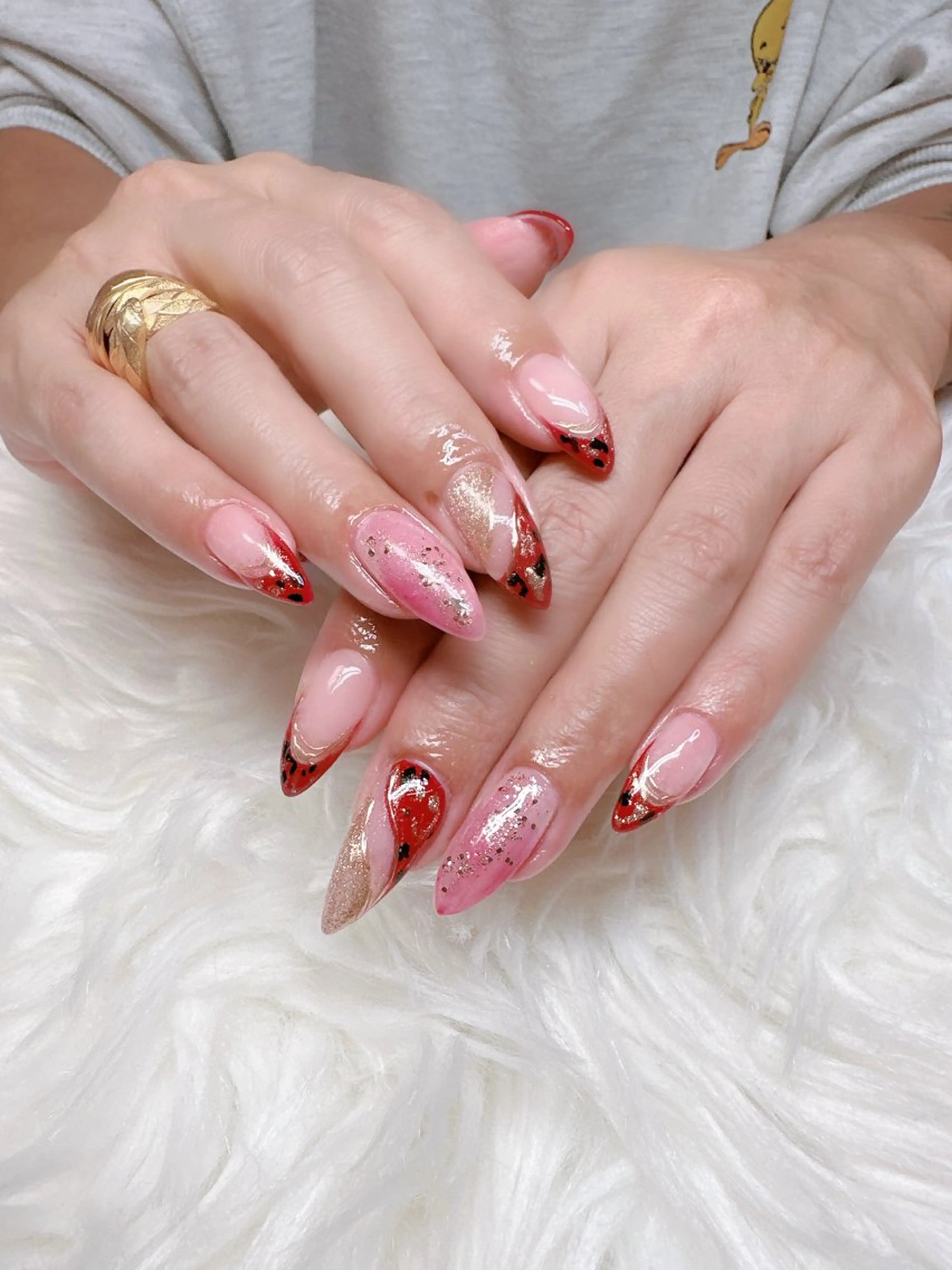 ネイル 高島 夏海のネイルデザイン