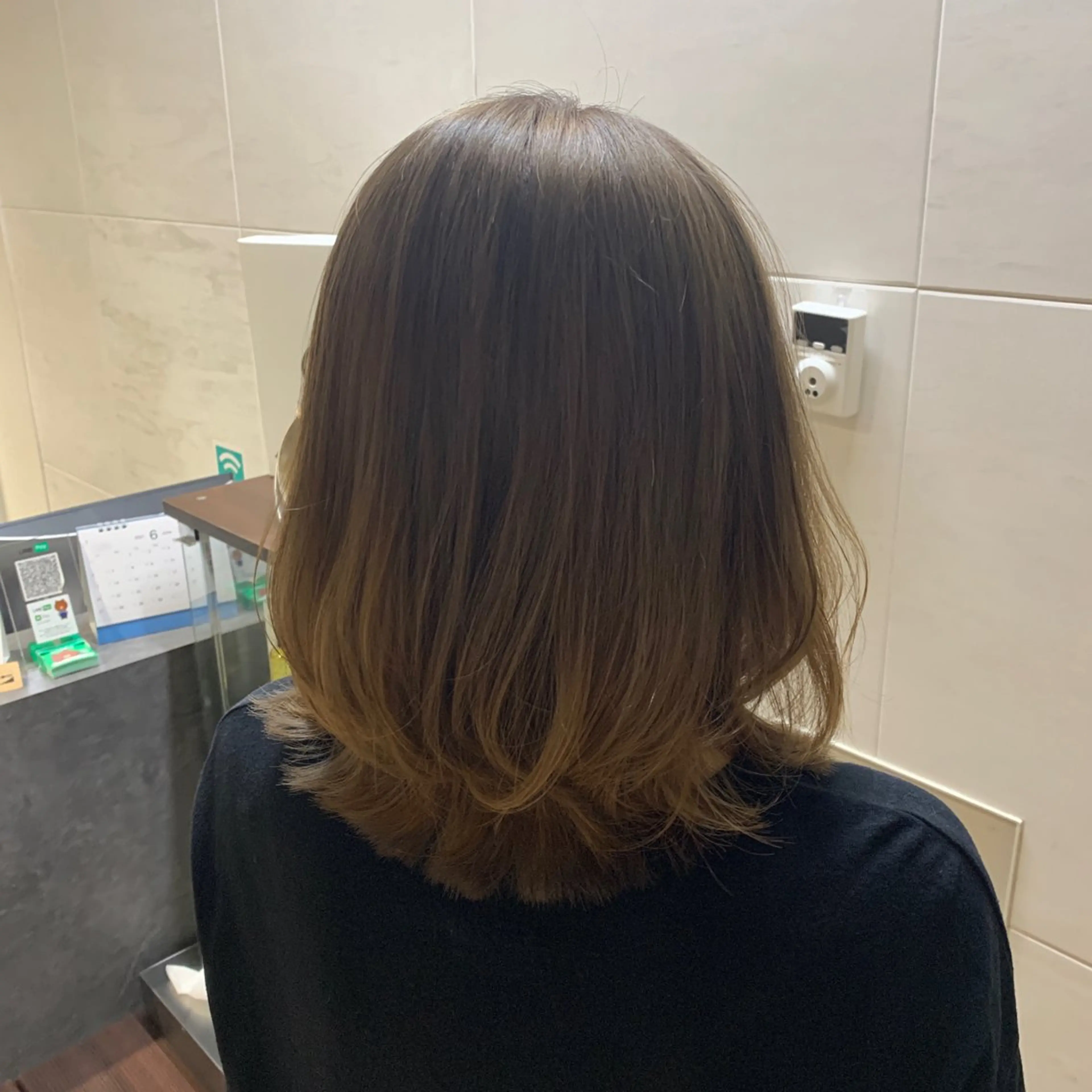 ミディアム カラー director tatsukiのヘアスタイル