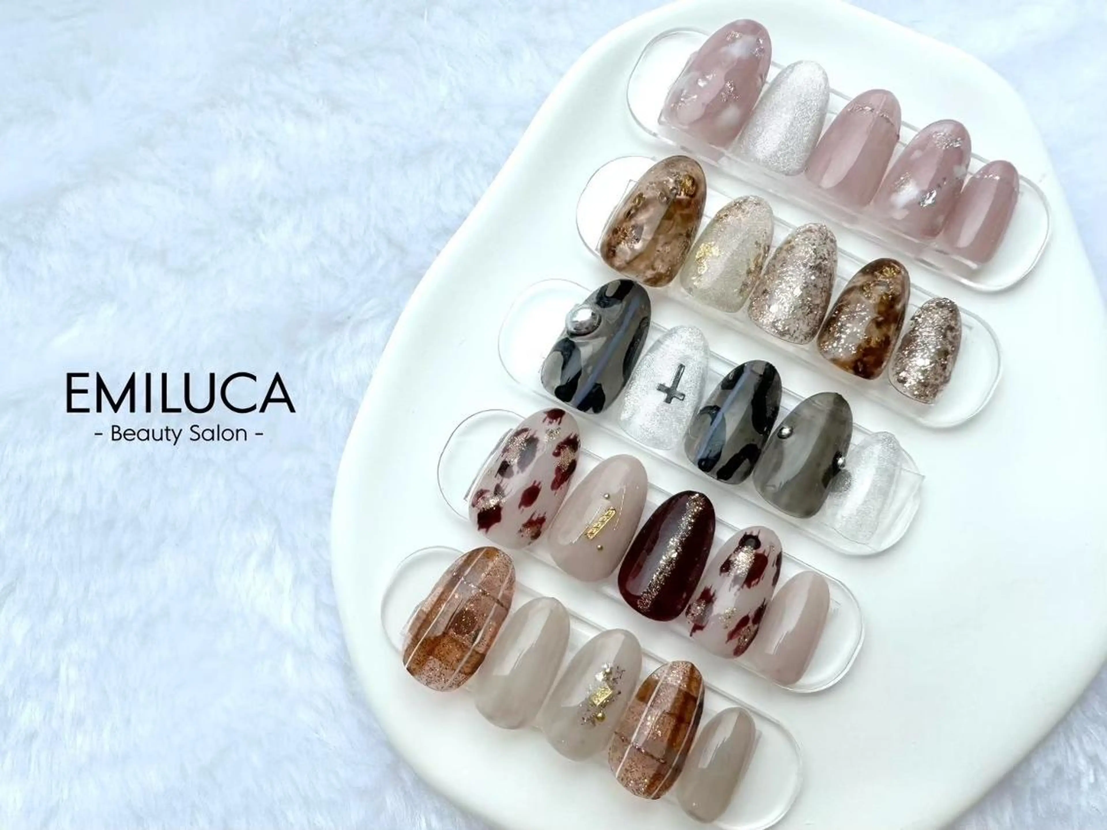 ネイル アートネイル ハンドネイル ビューティーサロン EMILUCAのネイルデザイン