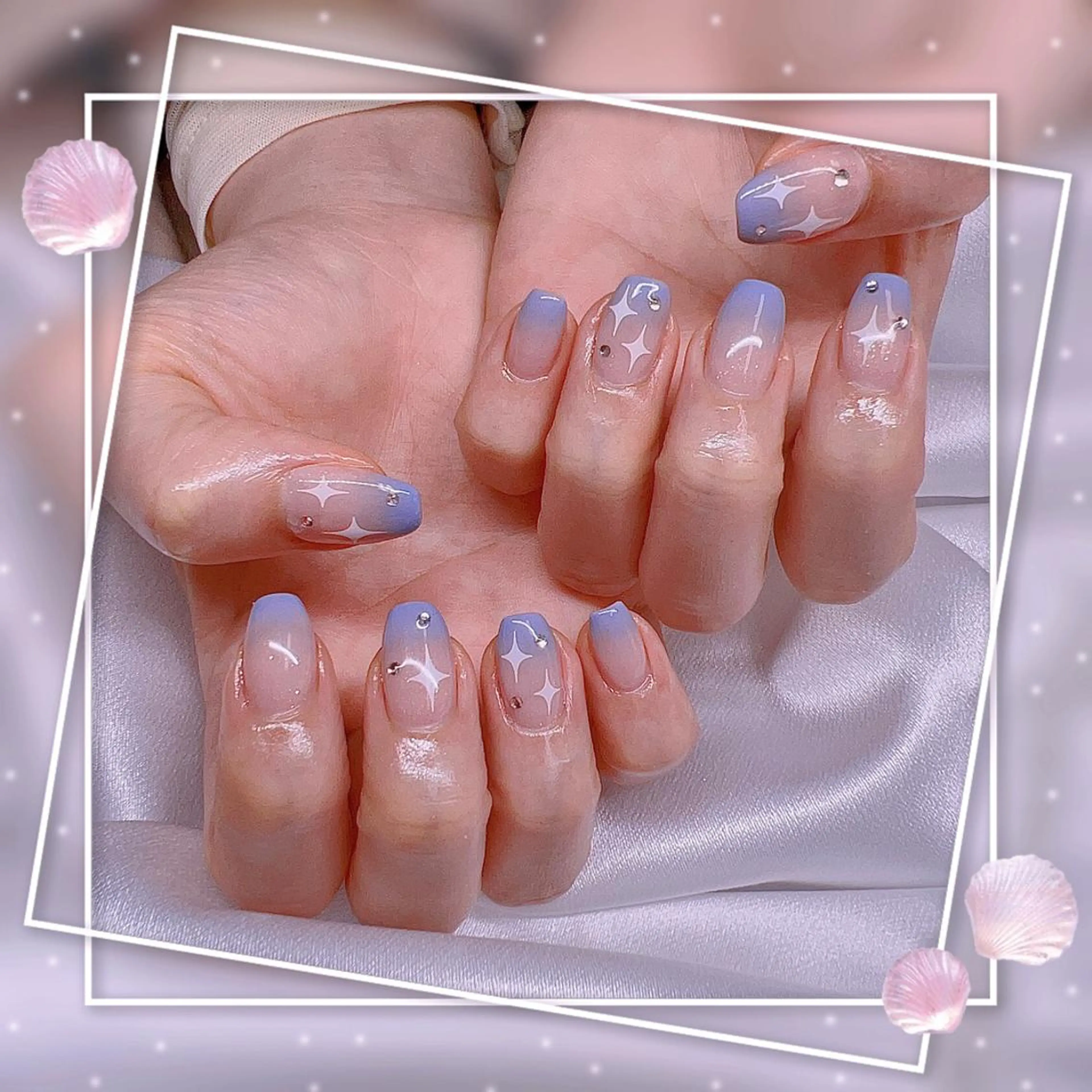 ネイル フレンチネイル キラキラネイル 韓国ネイル マグネットネイル マグネットフレンチ ハンドネイル Chill Nailsalonのネイルデザイン