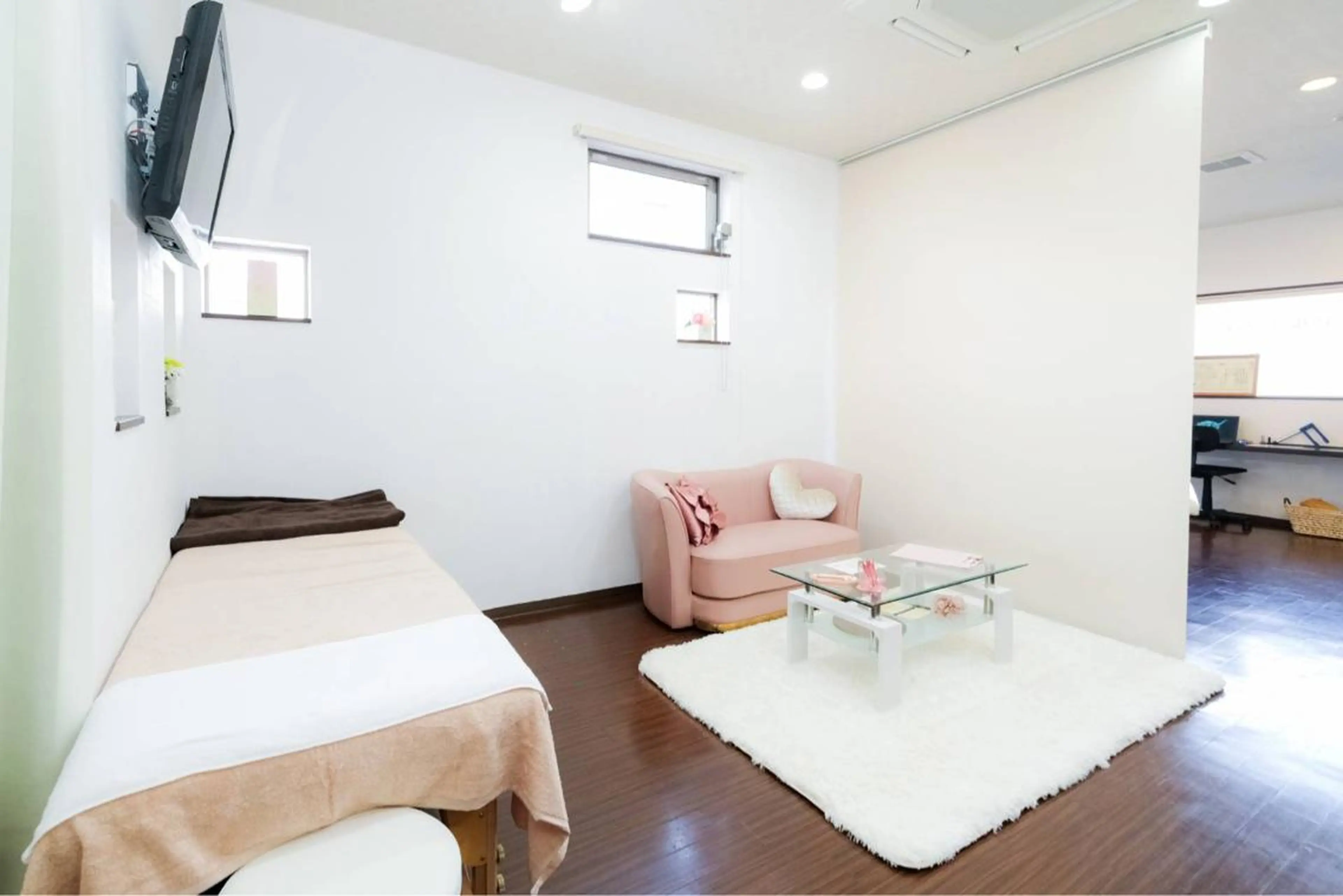 美容整体サロンDOLCE所属・下吉 美穂のエステ・リラクイメージ