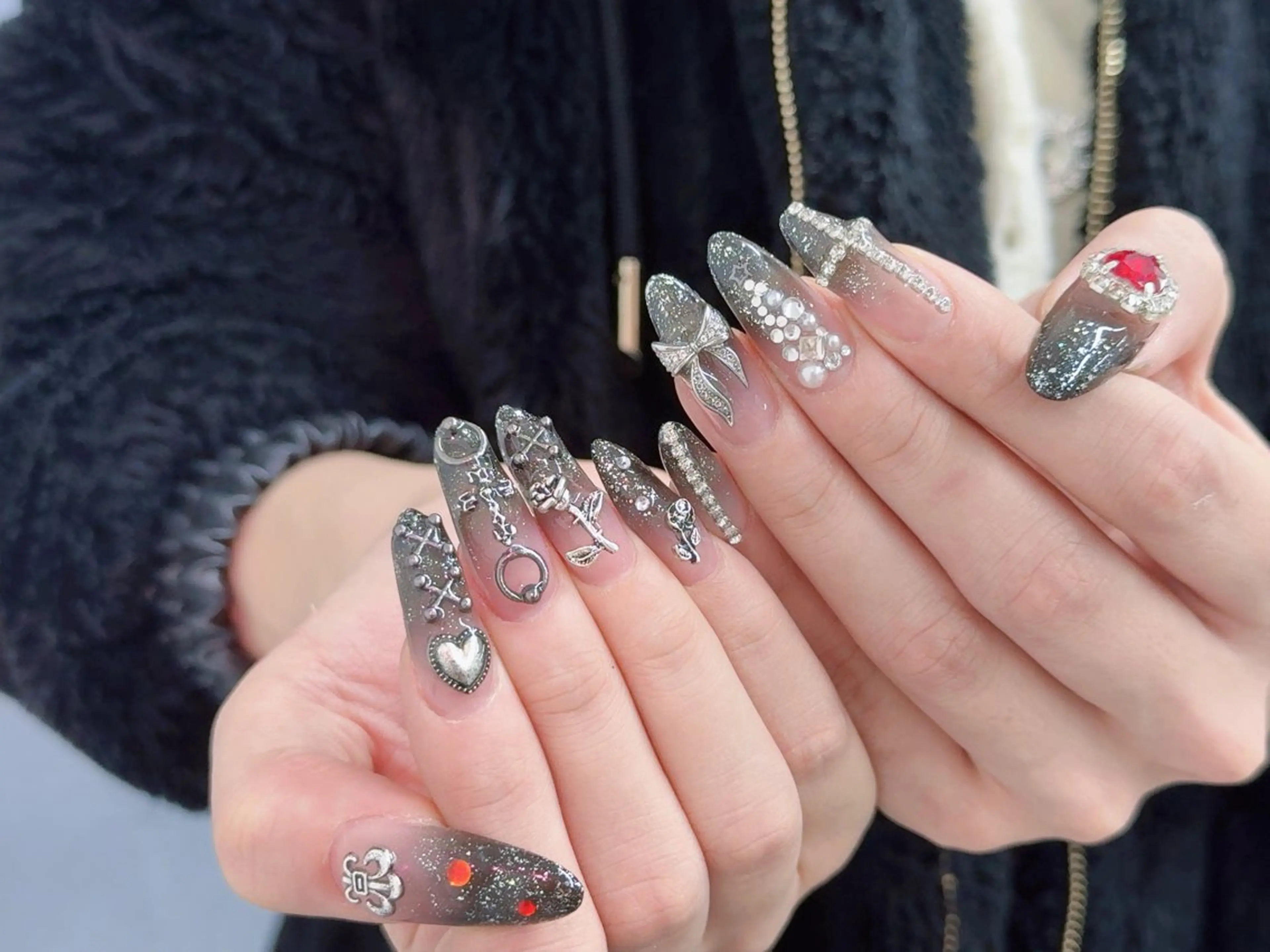 ネイル Glow Nail スカルプ専門店のネイルデザイン