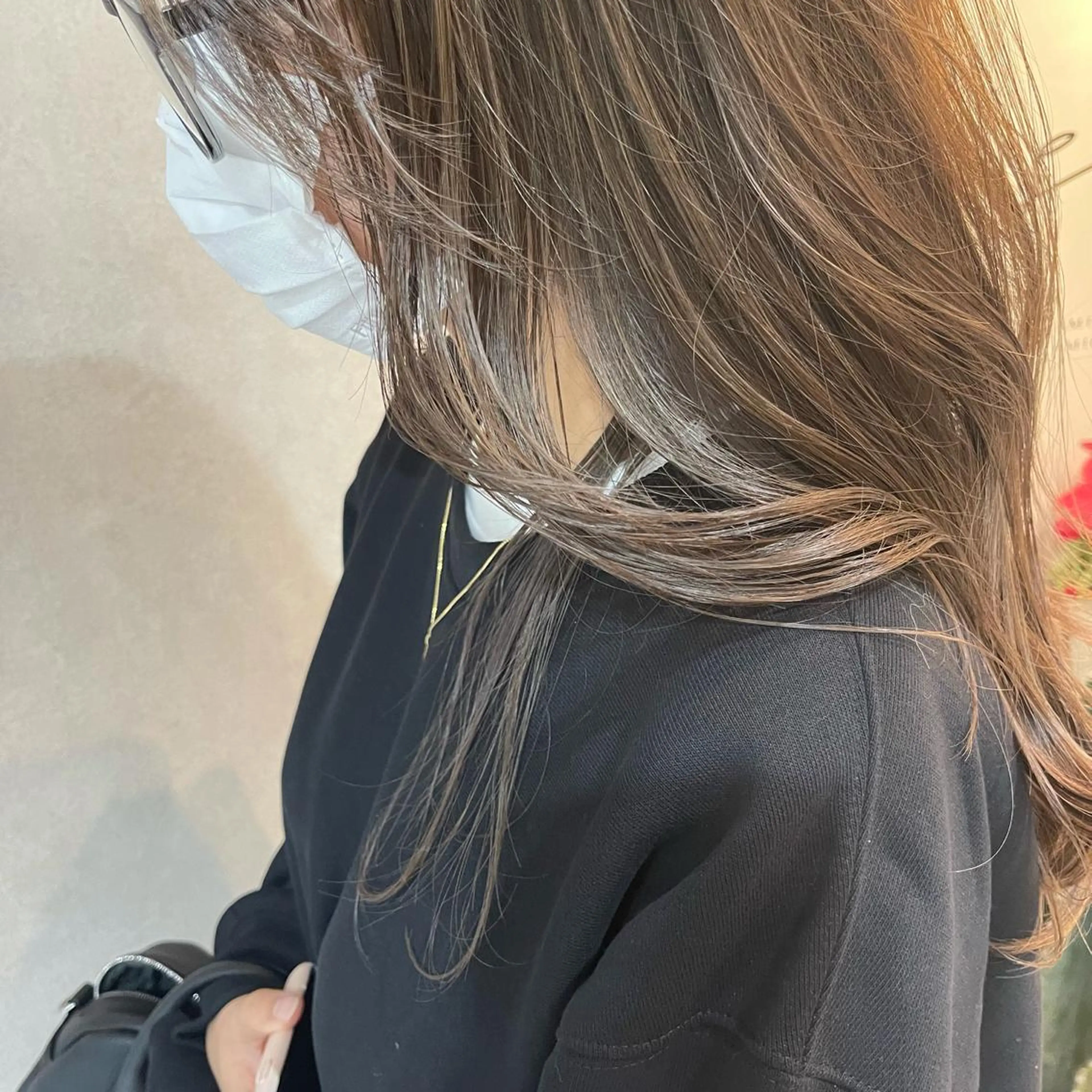 ロング カラー ヘアカラー Neale. yumiのヘアスタイル