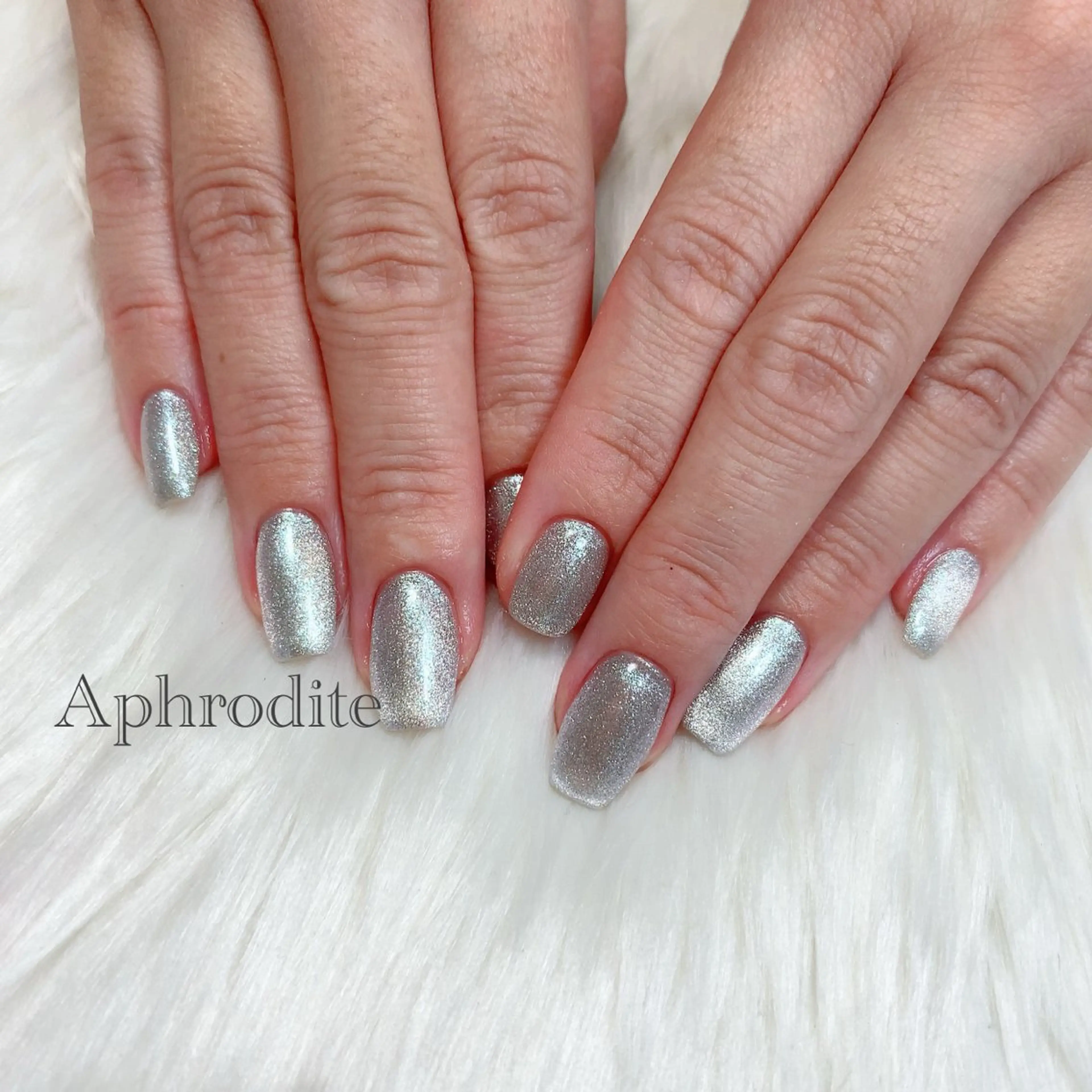 ネイル Aphrodite パラジェル認定サロンのネイルデザイン