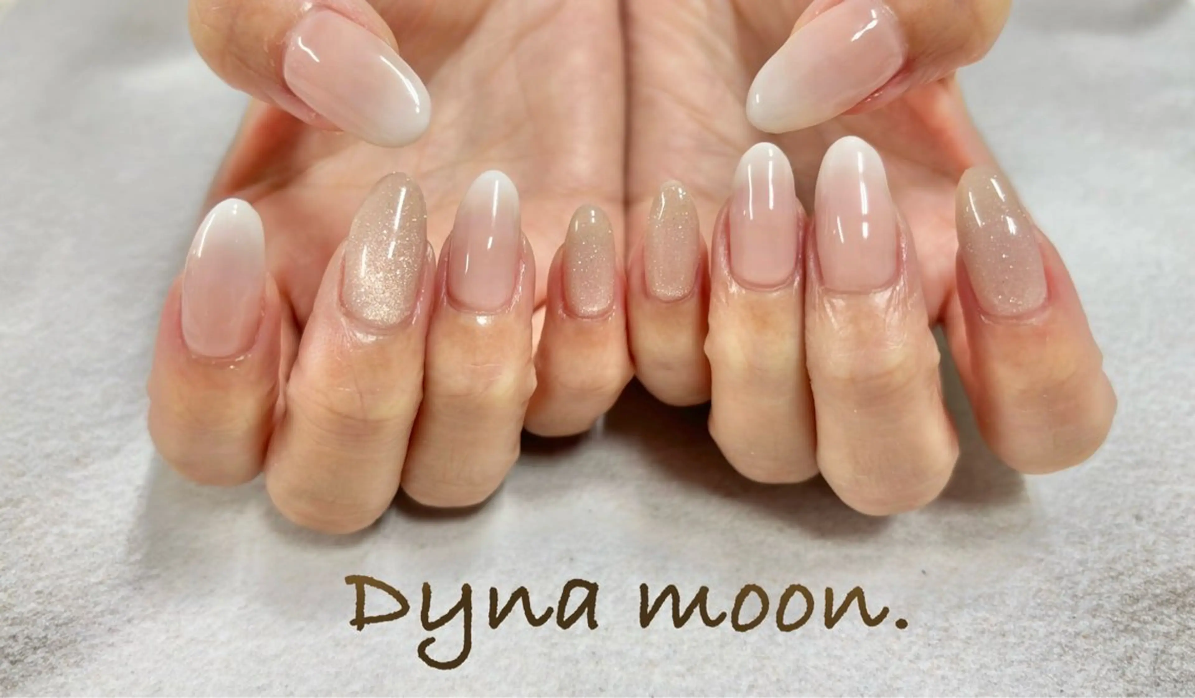 ネイル Dyna moon.のネイルデザイン