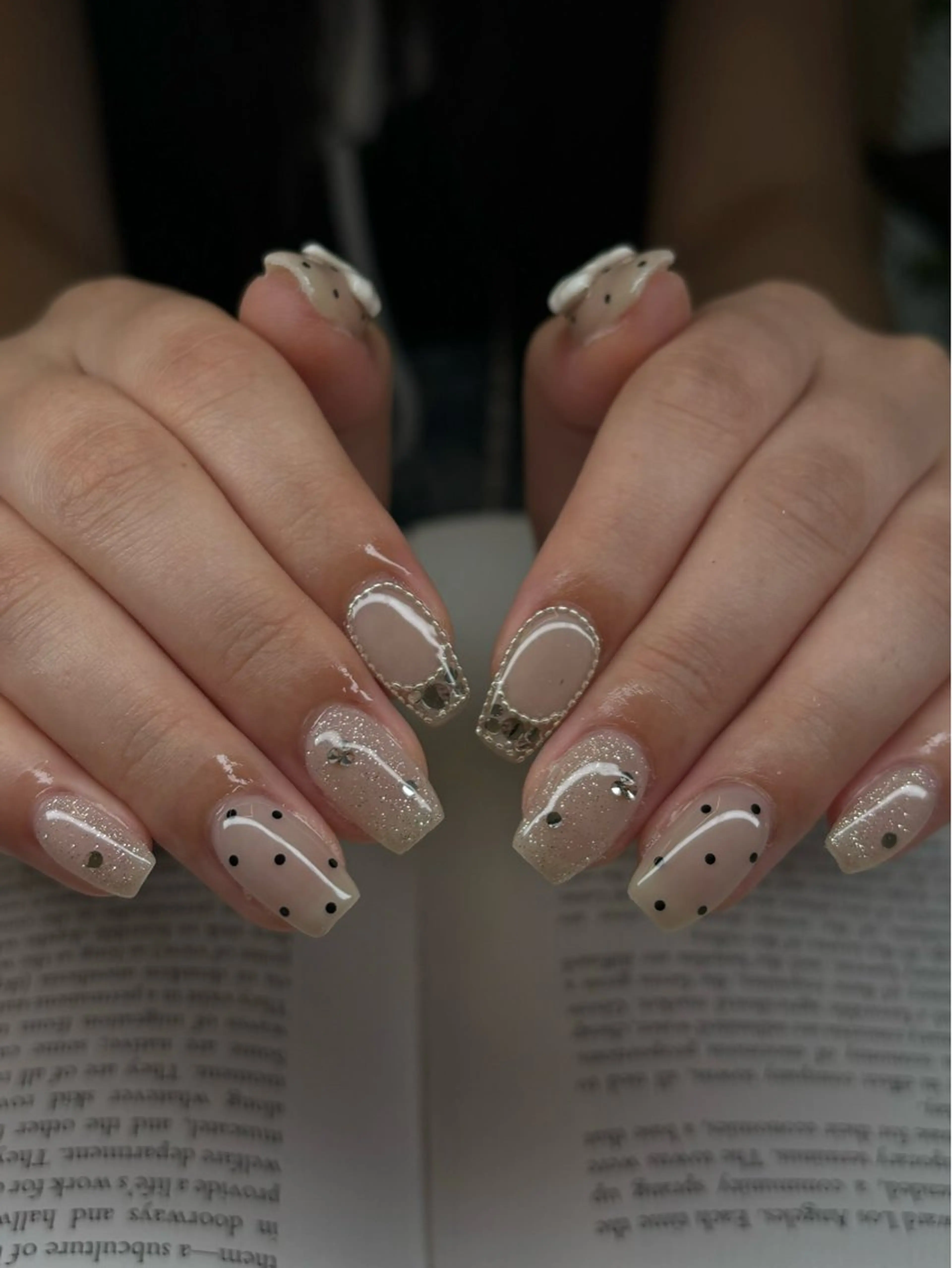 ネイル ハンドネイル era Sahoのネイルデザイン