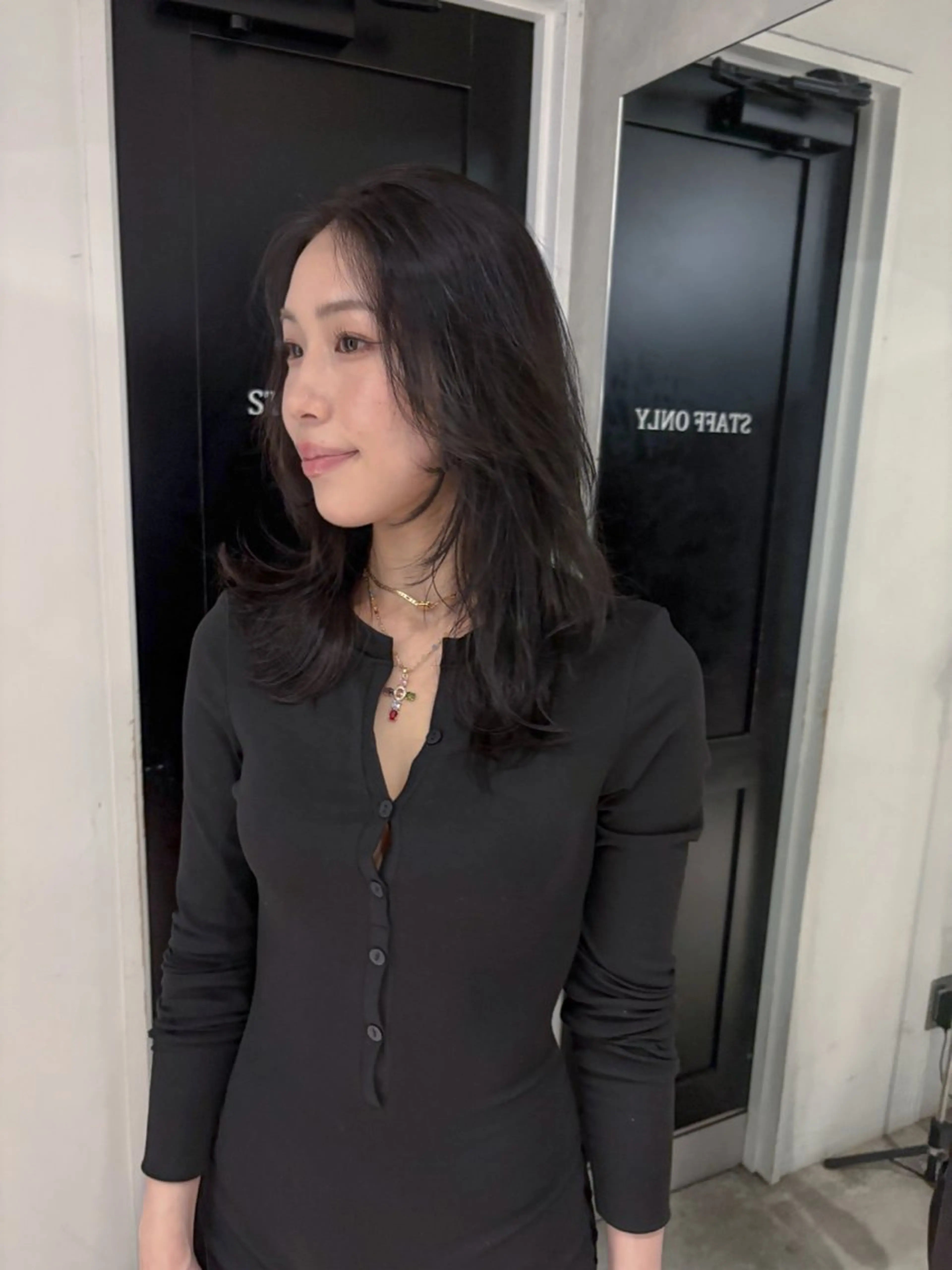 セミロング カラー カット トリートメント yurika☁️ 似合わせ｜レイヤーのヘアスタイル