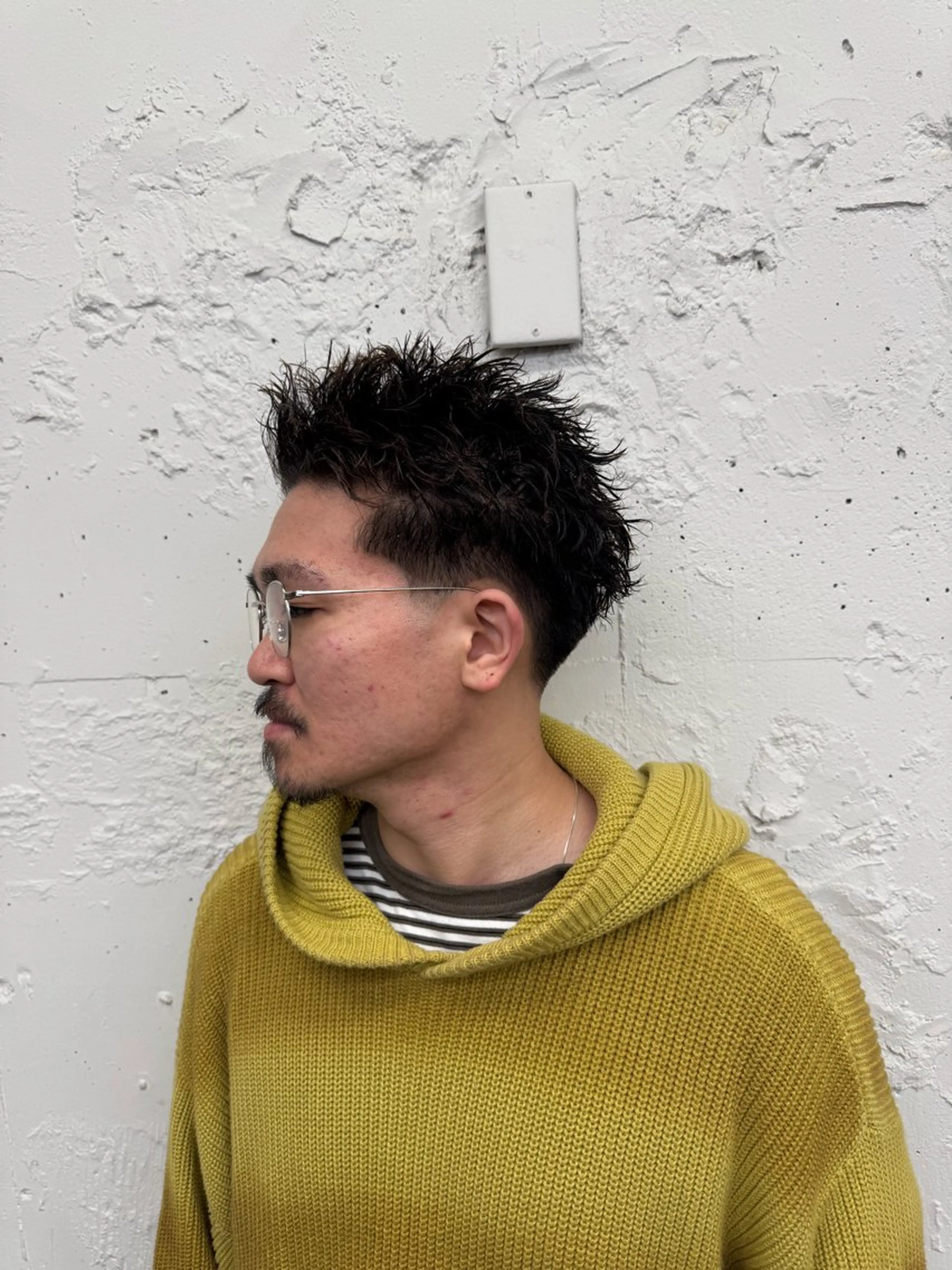 ショート パーマ メンズ フェードカット メンズパーマ スキンフェード カット ヘアカラー トリートメント 💈メンズ特化💈 TASUKUのヘアスタイル