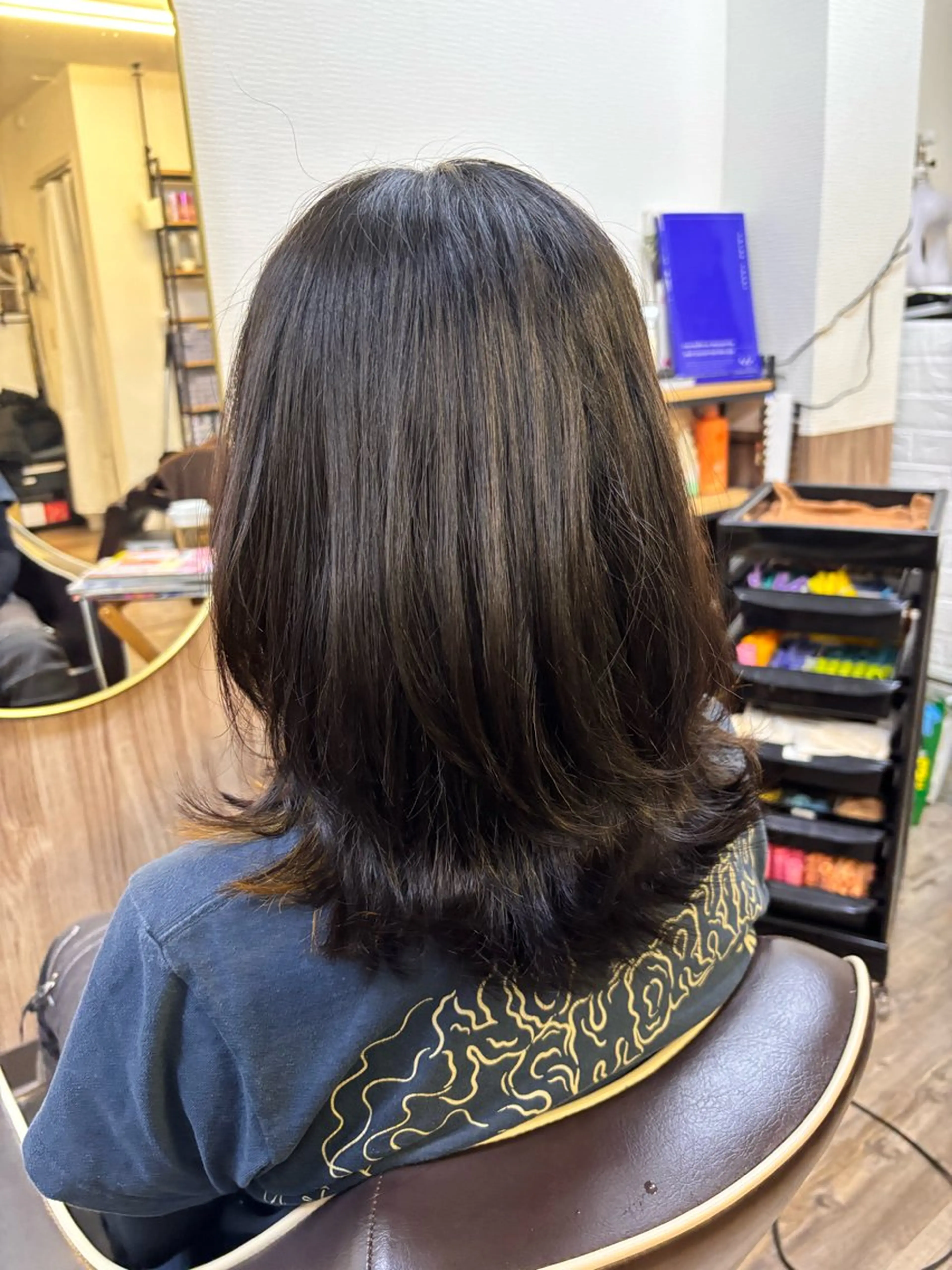 ミディアム くびれヘア レイヤーカット barber shop   Ryo所属・レディース/ ロング/ショート◎のヘアスタイル