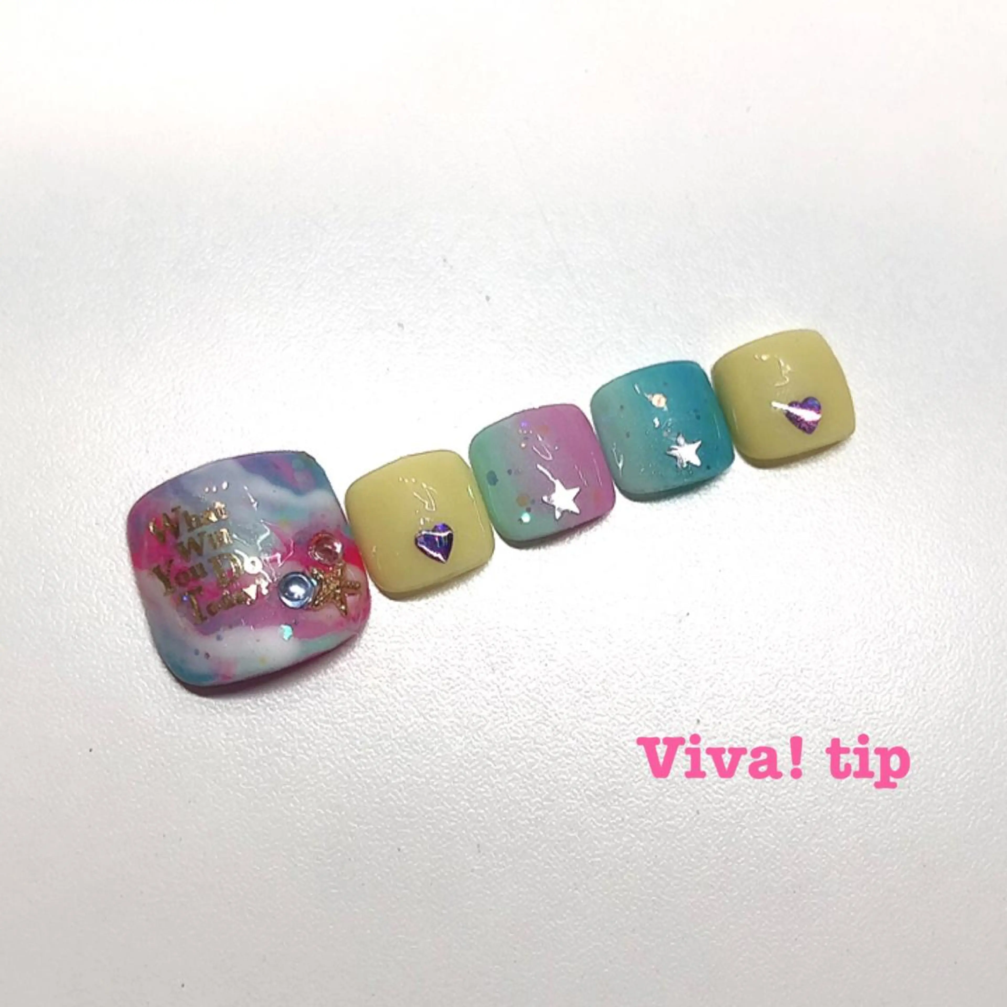 ネイル Viva!tip所属・Viva!tip ビバティップネイルのネイルデザイン